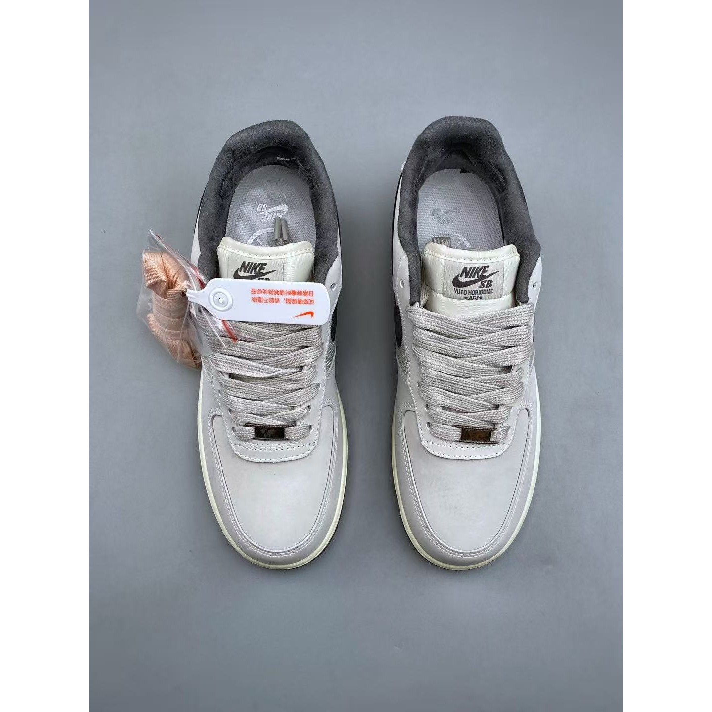 <p>NIKE AIR FORCE 1 LOW&nbsp; 休闲鞋(灰)&nbsp;</p>
