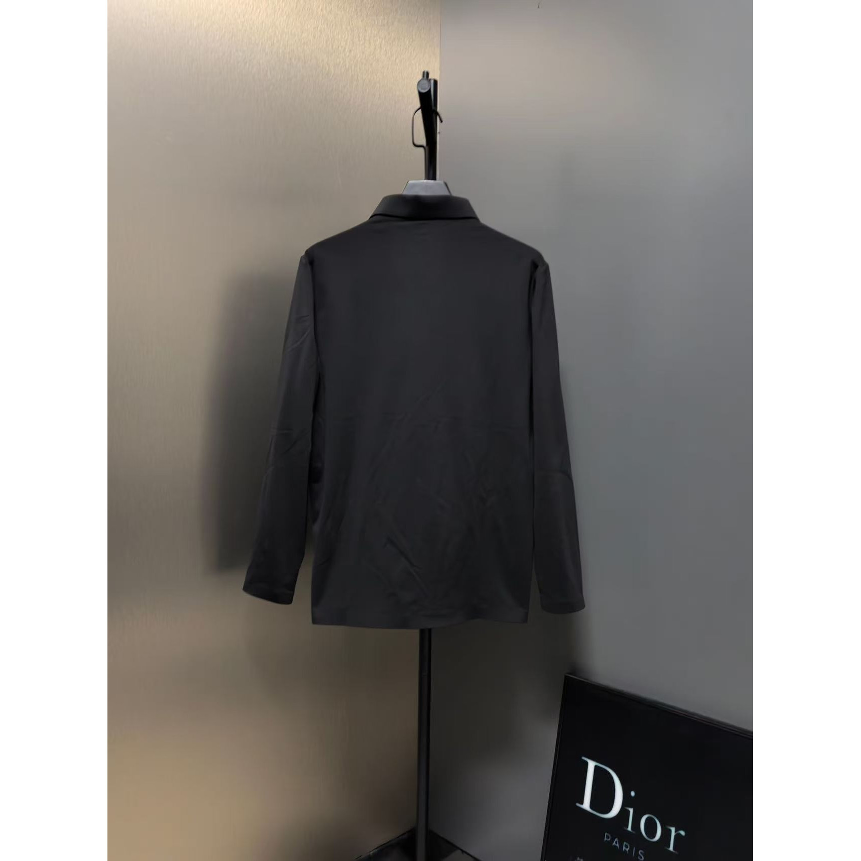 <p>Descente 半拉连长袖打底(黑)</p>