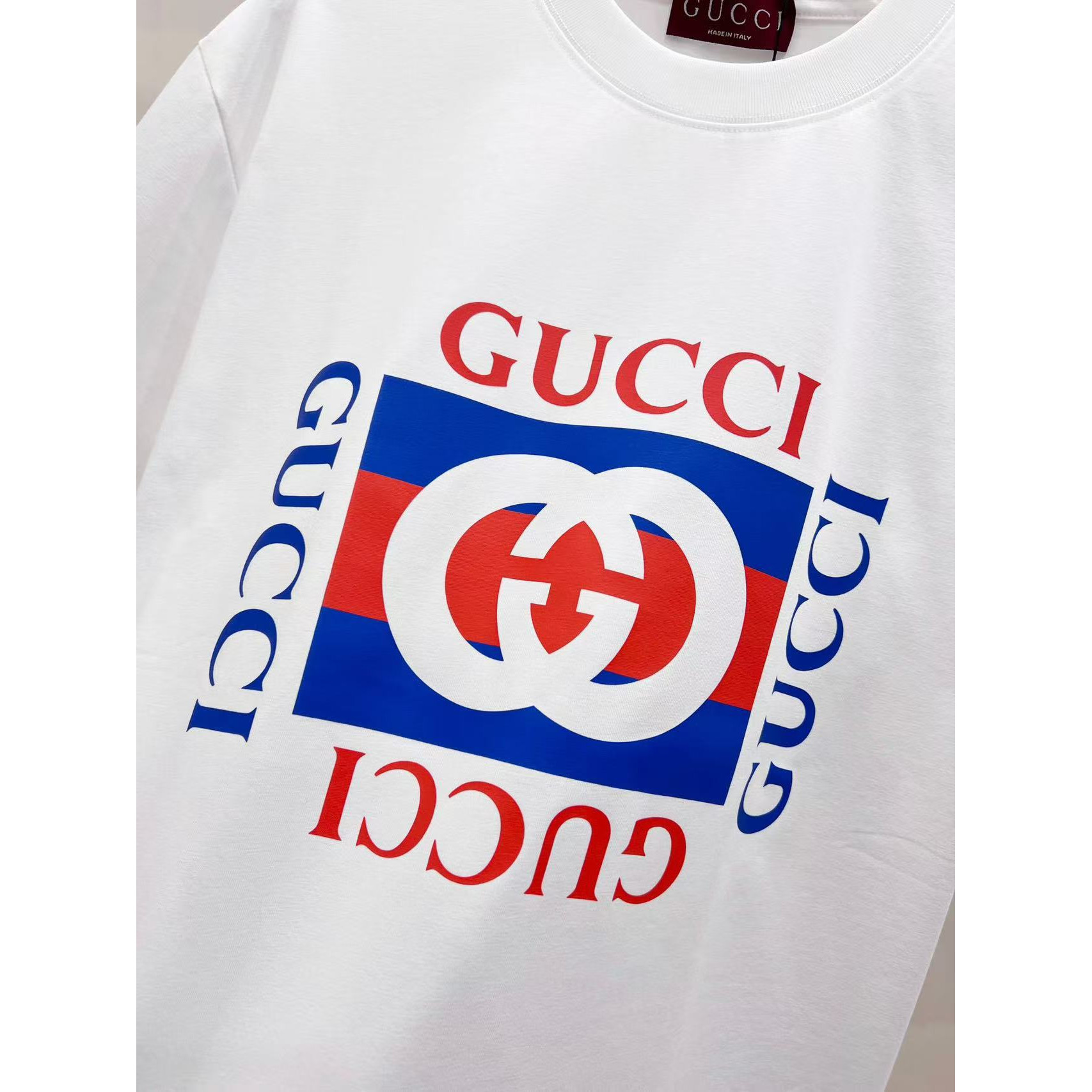 <p>GUCCI 短袖圆领T恤(白)</p>