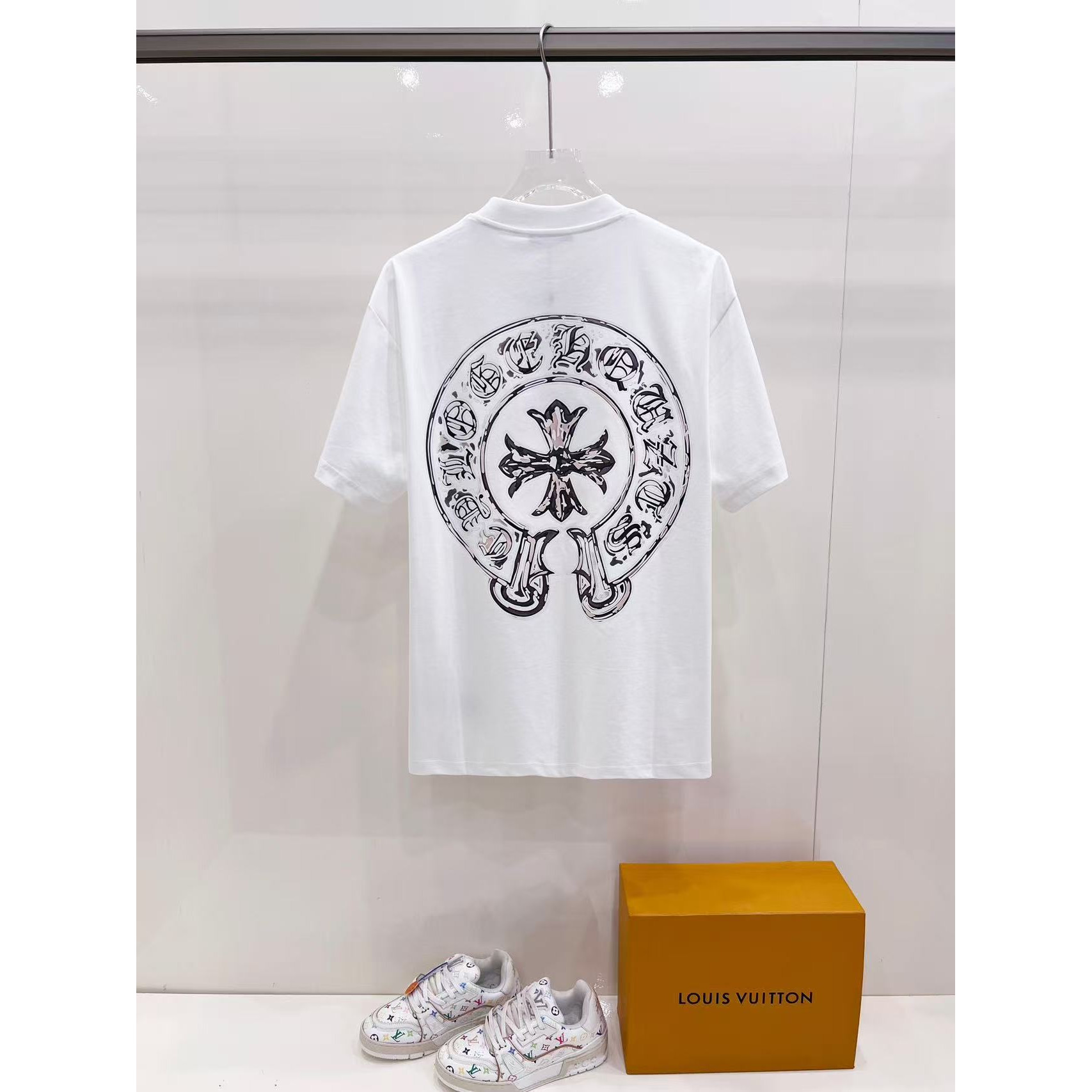 <p>CHROME HEARTS 手绘泼墨短袖t恤(白)</p>