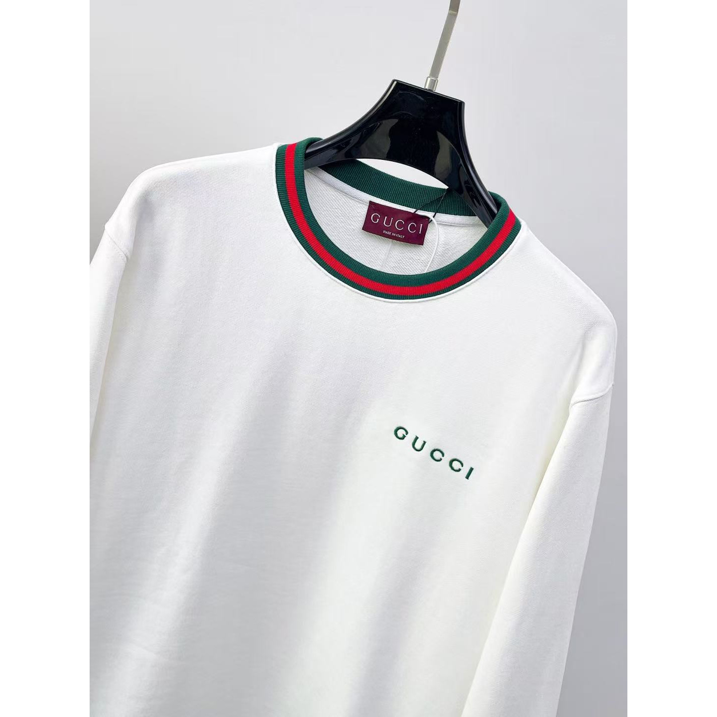 <p>DIOR 加绒圆领卫衣(白)</p>