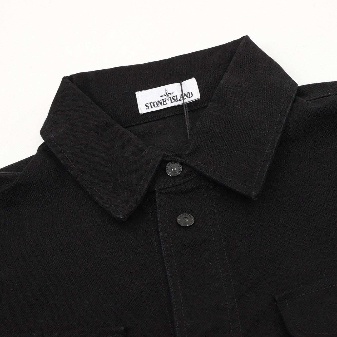 <p>Stone Island 水洗重工工装外套(黑)</p>