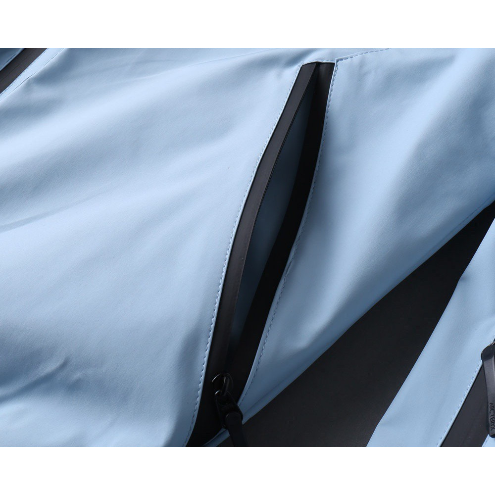 <p>Arc'teryx 新款男士夹克外套</p>