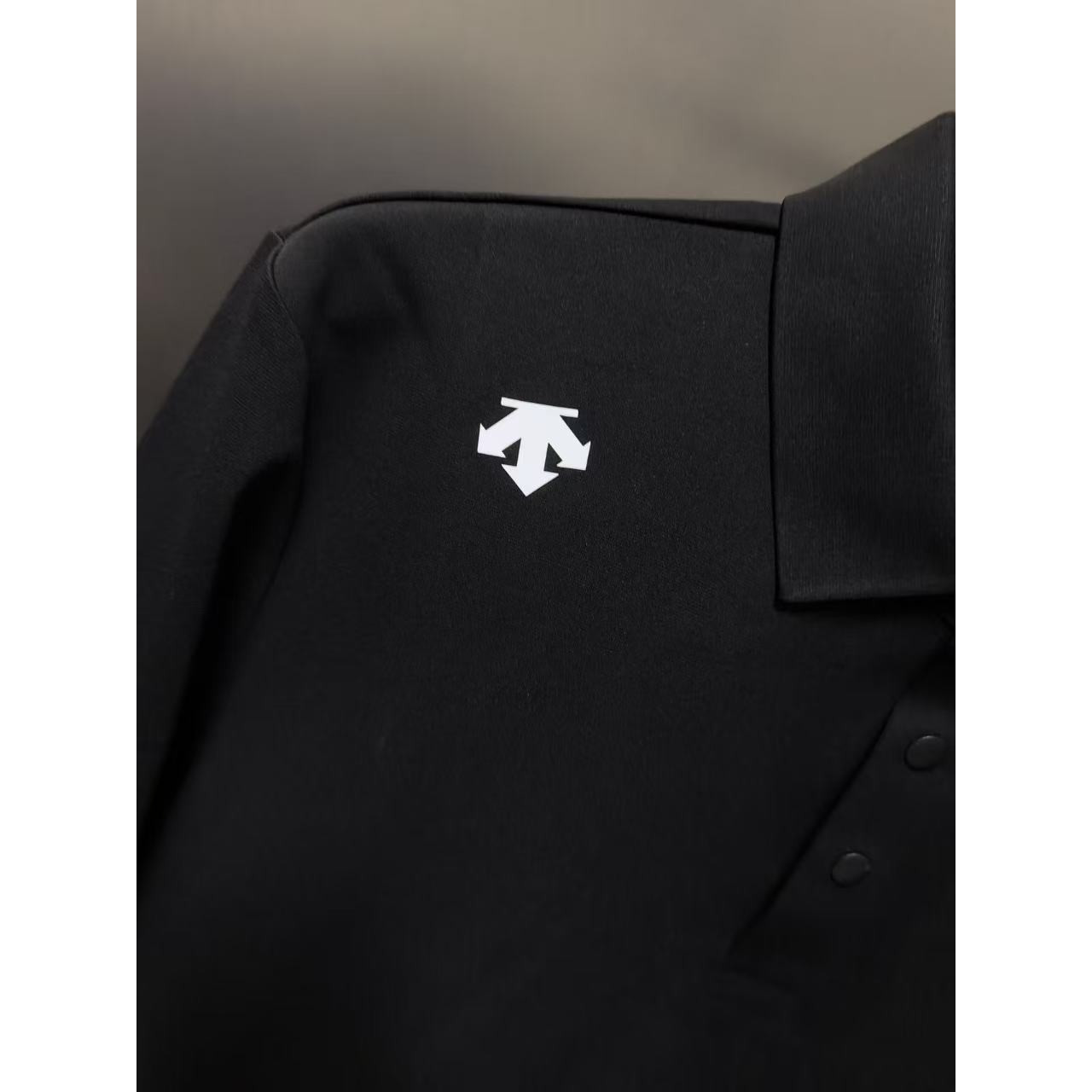 <p>Descente 翻领长袖打底(黑)</p>