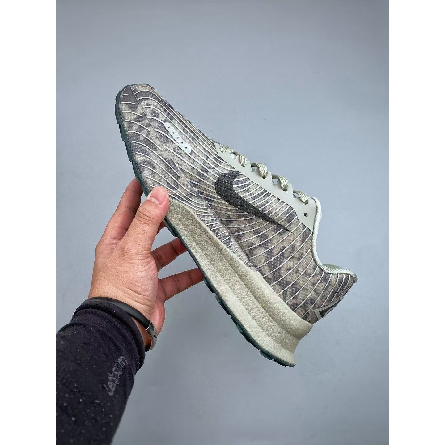 <p>Nike ACG Ultrafly Trail 耐克公路竞速缓震跑步鞋</p>