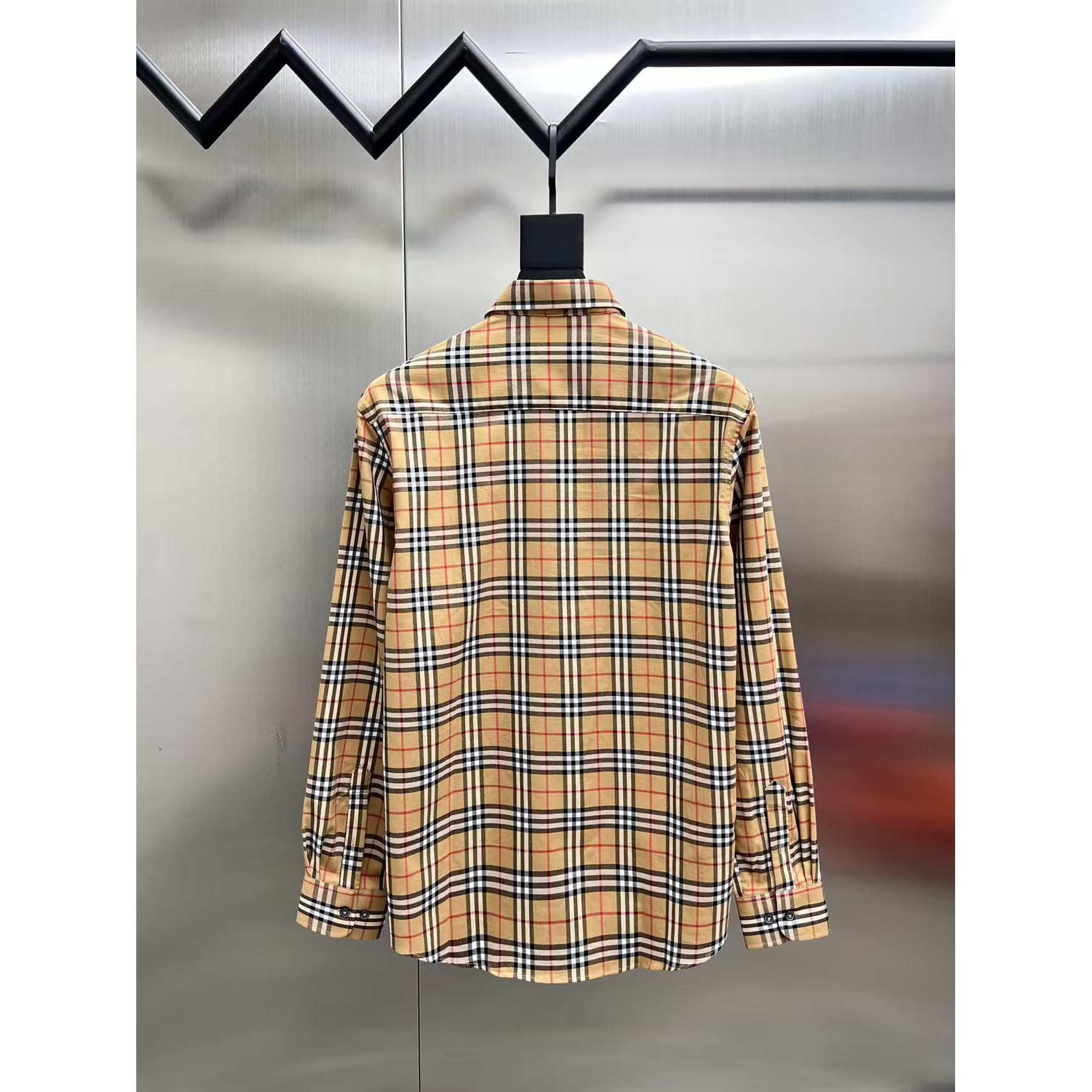 <p>Burberry 长袖衬衫(783231)</p>