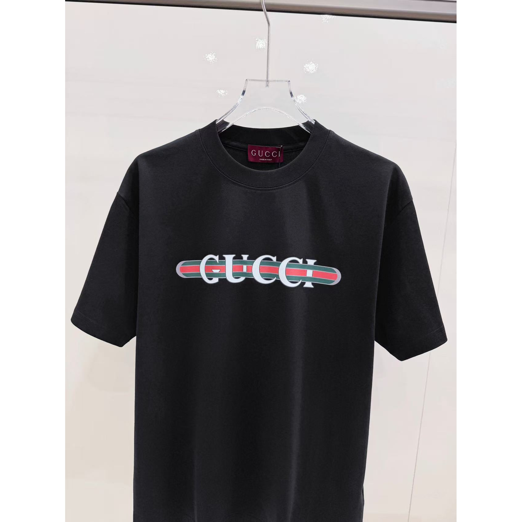 <p>&nbsp;GUCCI logo字母印花短袖T恤(黑)&nbsp;</p>