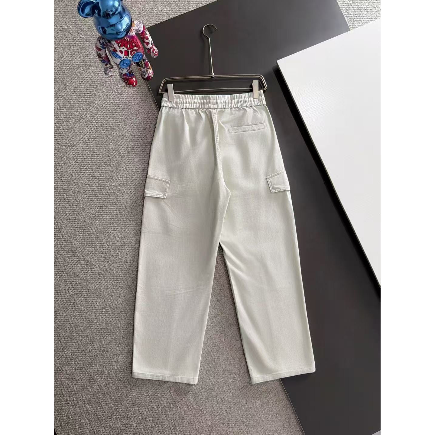 <p>BURBERRY 夏季新款松紧带休闲裤(786893)</p>