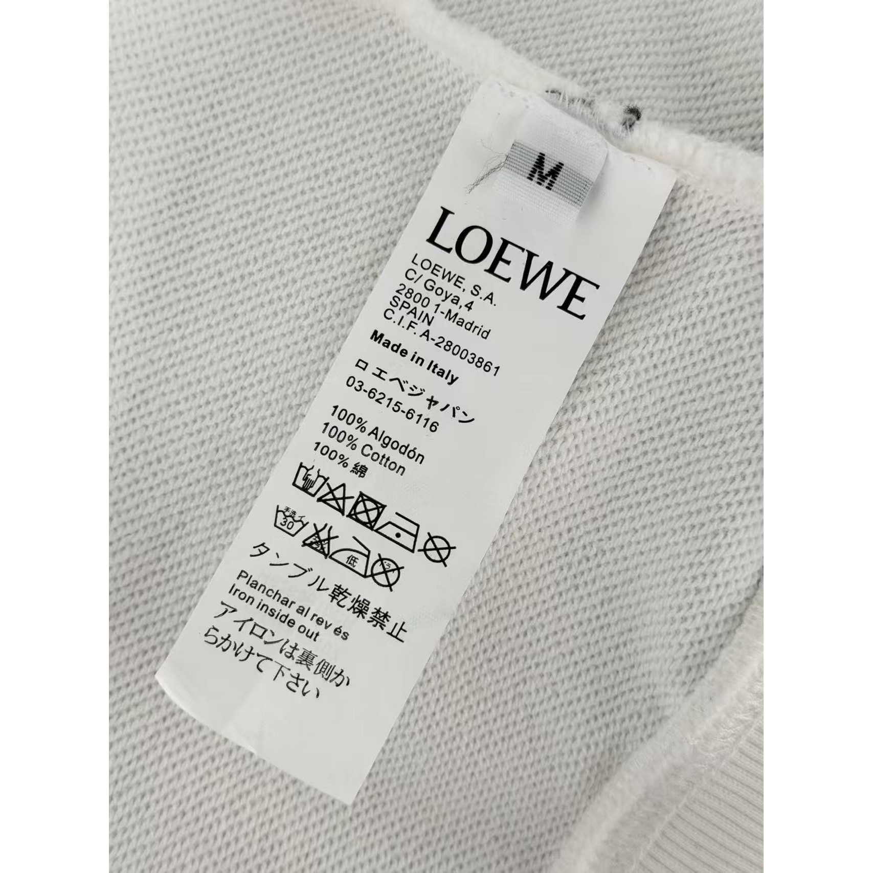 <p>Loewe 洗水圆领卫衣(藍色)</p>