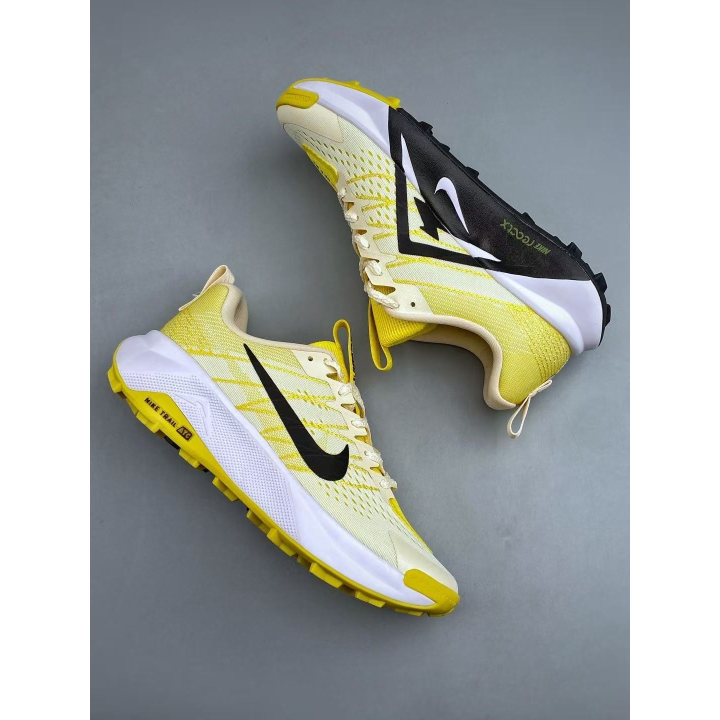 <p>NIKE REACTX Wildhorse 10 户外运动越野跑步鞋(黃)</p>