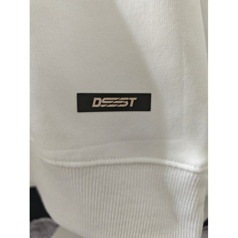 <p>DESCENTE 經典款棉T(多色)</p>