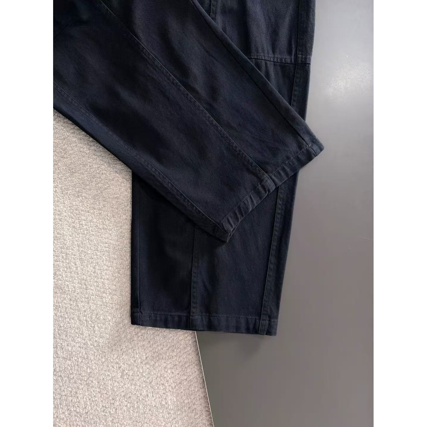 <p>MONCLER 夏季新款松紧带休闲裤(786889)</p>
