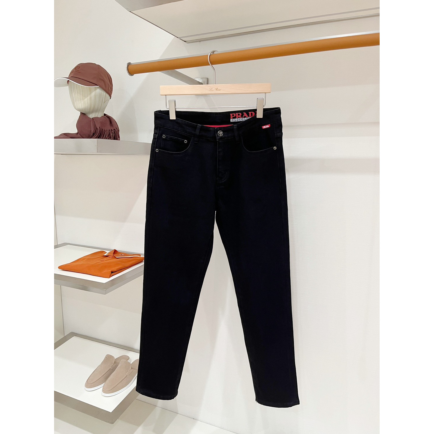 <p>PRADA 新款牛仔裤</p>