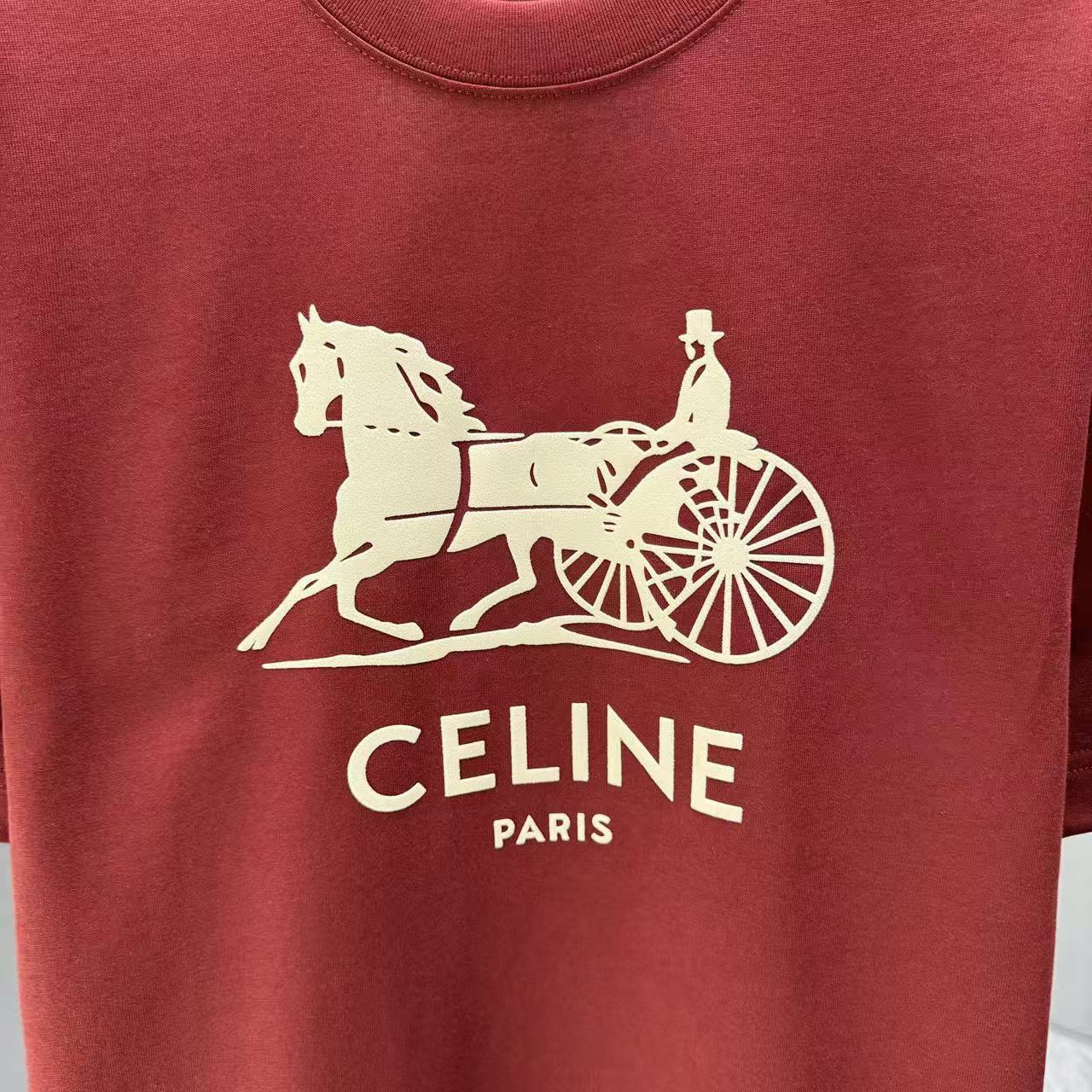 <p>CELINE 短袖T恤(深紅)</p>