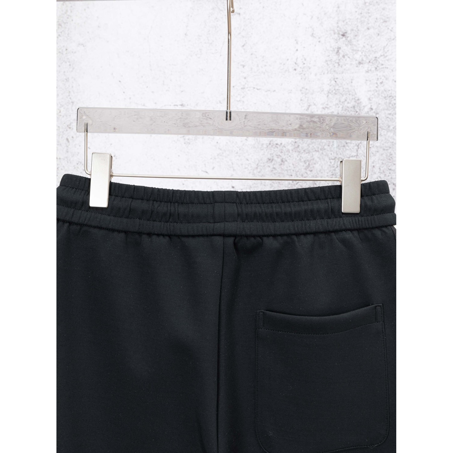 <p>Balenciaga 直筒休閒褲(黑色)</p>