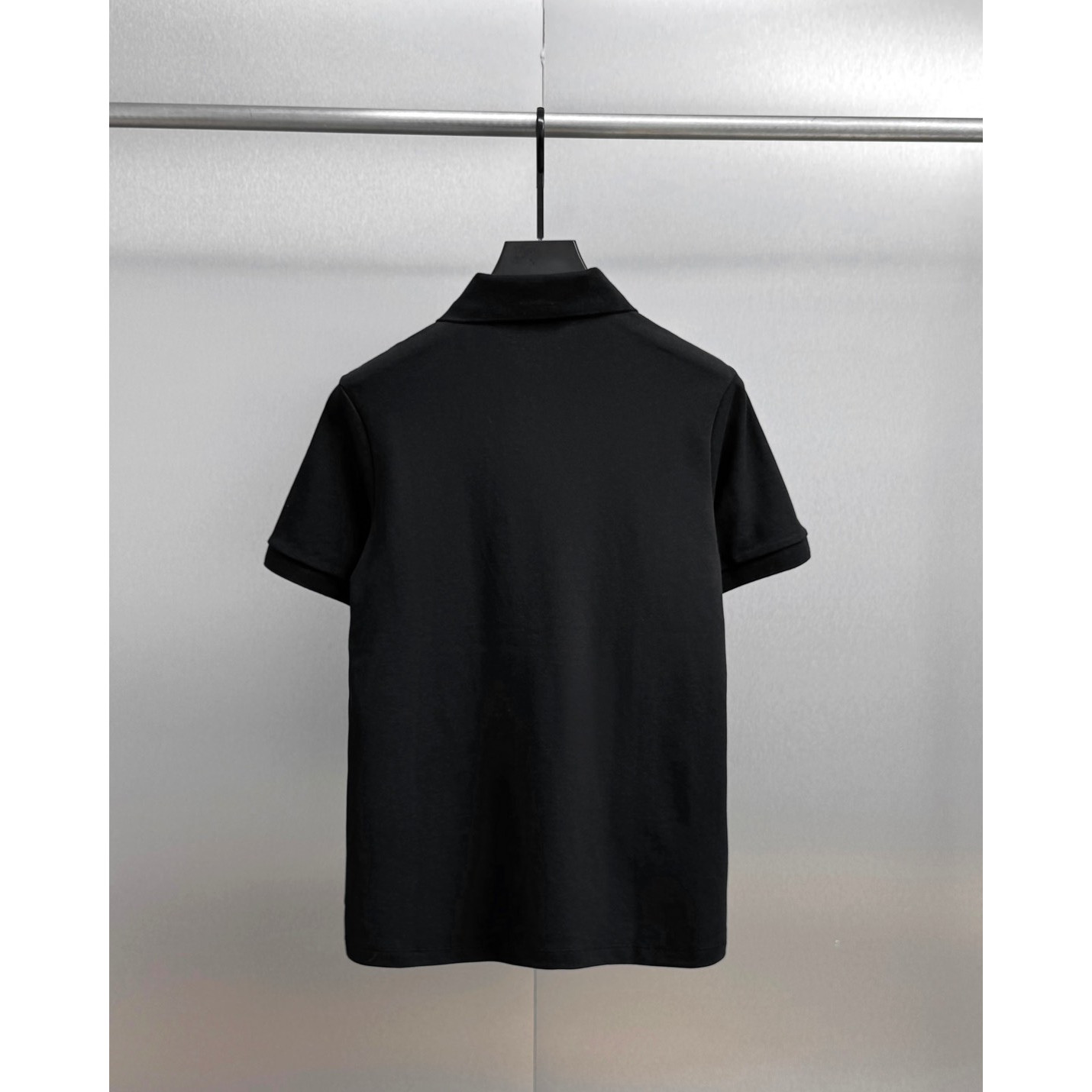 <p>GUCCI 短袖翻领polo衫(黑)</p>