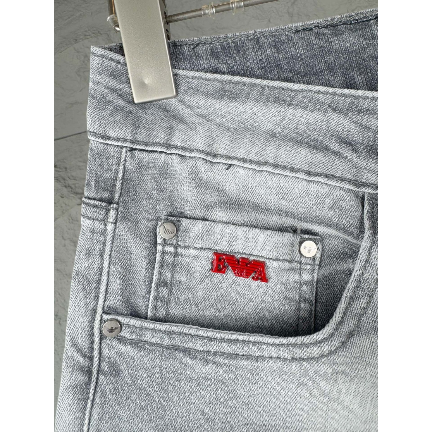 <p>Giorgio_Armani 牛仔褲</p>