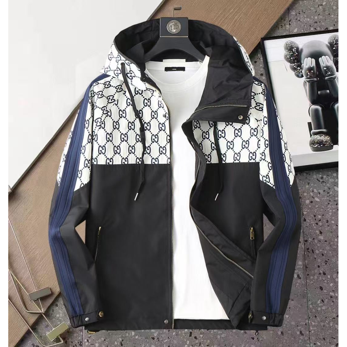 <p>GUCCI 男士夹克外套(白)</p>