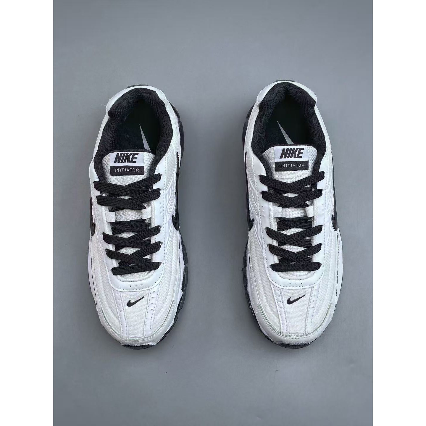 <p>NIKE INITIATOR 舒适老爹鞋 (白)</p>
