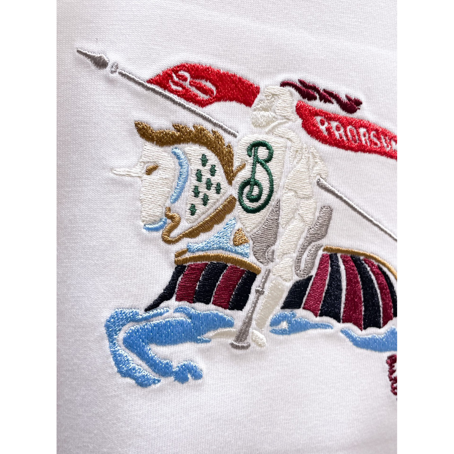 <p>BURBERRY 长袖T恤(白)</p>