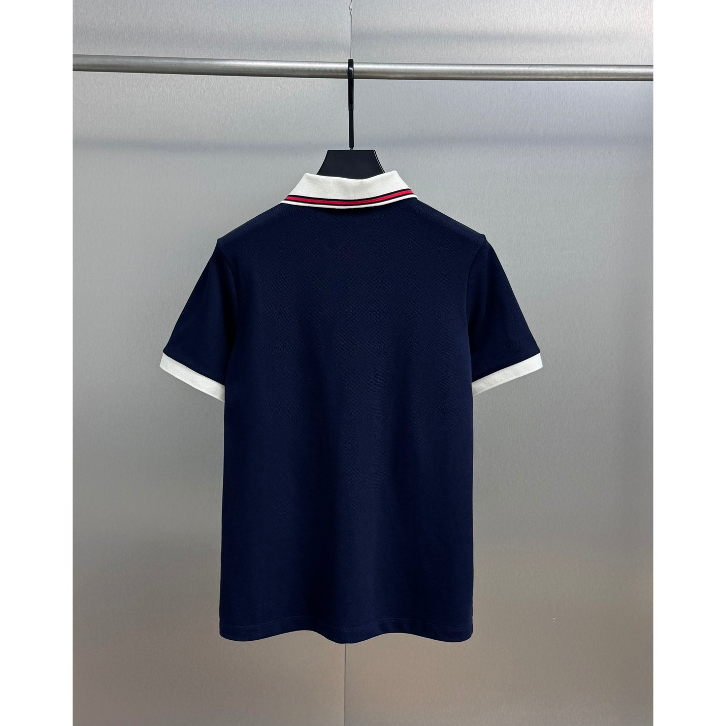 <p>GUCCI 短袖翻领polo衫(藏青)</p>