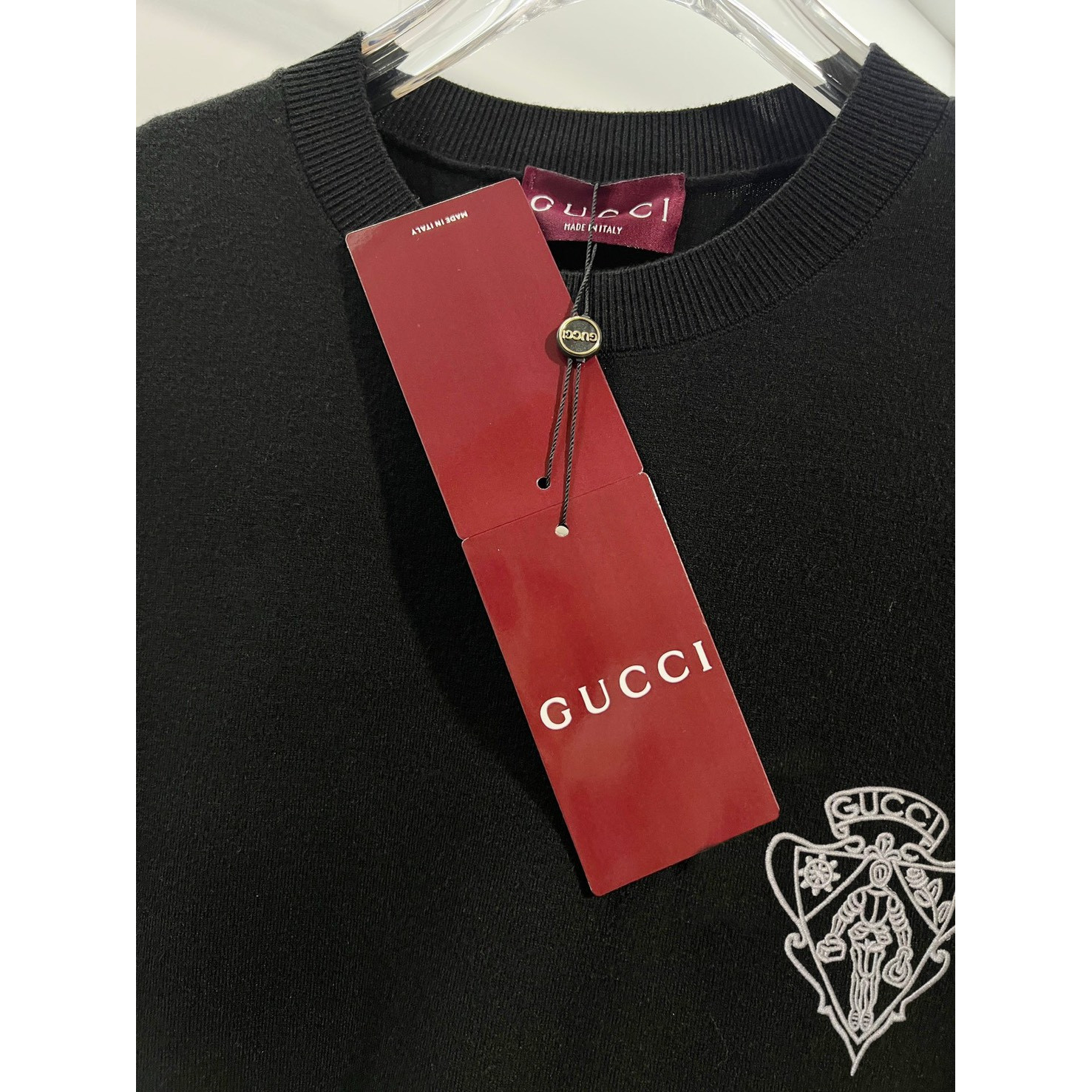 <p>GUCCI 针织衫圆领(黑)</p>