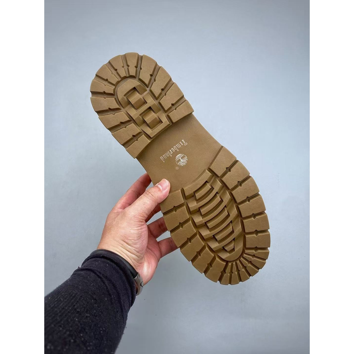 <p>Timberland 经典户外休闲大黄靴系列(黃)</p>