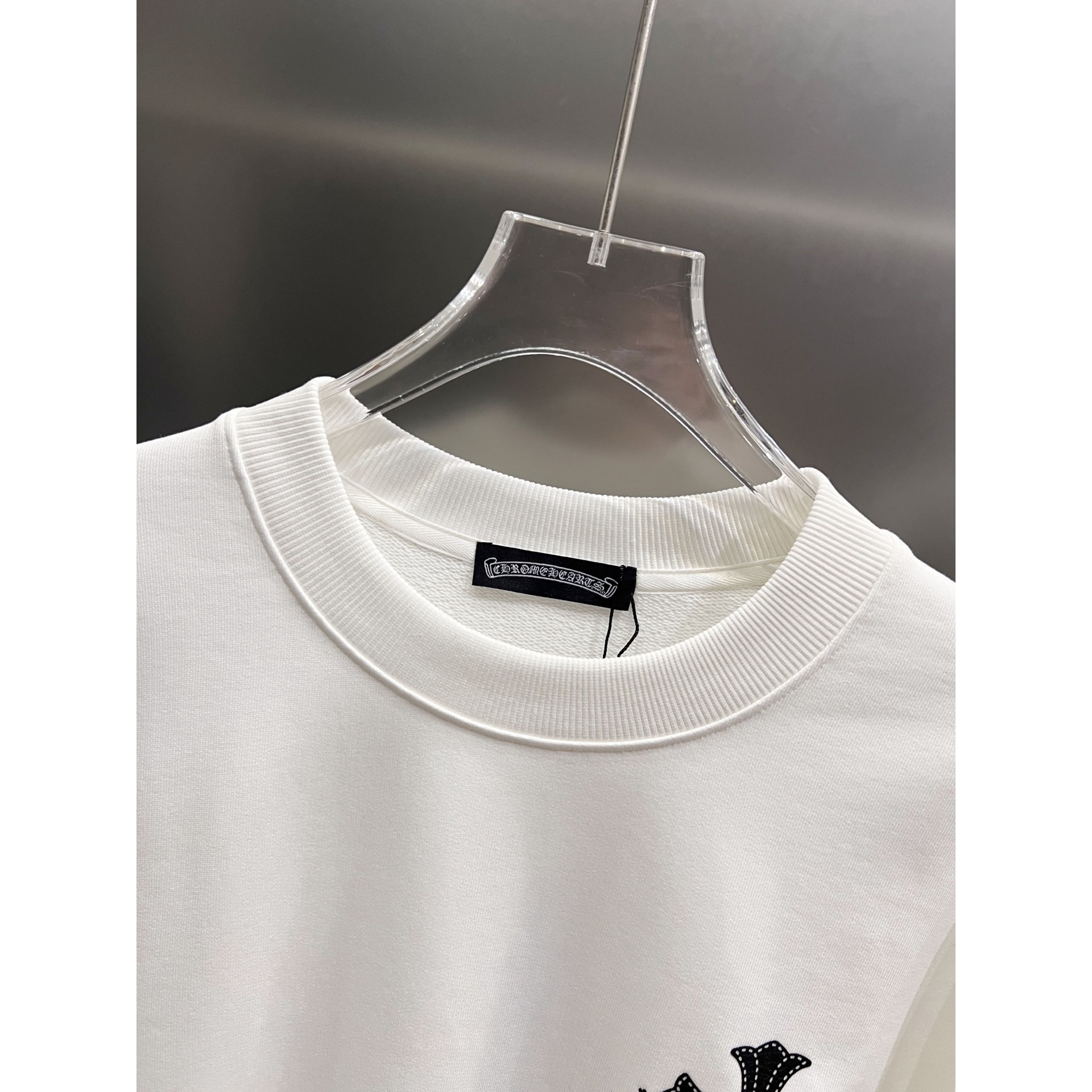 <p>CHROME HEARTS 圆领长袖卫衣(白)</p>