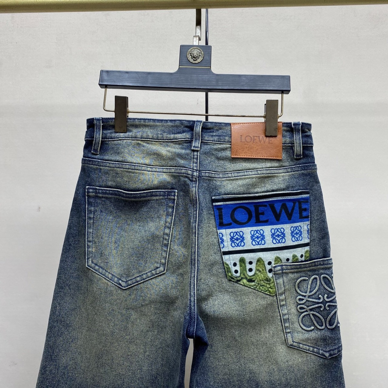 <p>GUCCI 丹宁水洗牛仔褲</p>