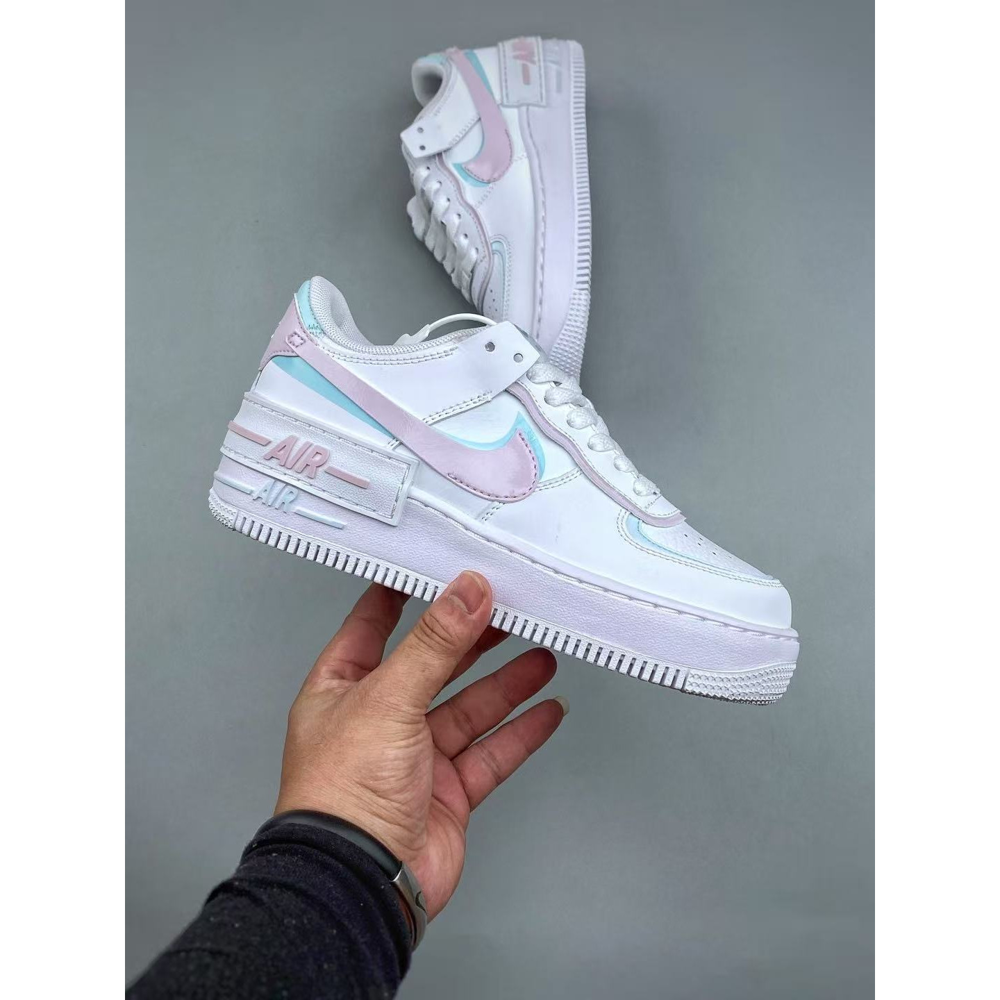 <p>NIKE W AF1 SHADOW 马卡龙空军一号板鞋</p>