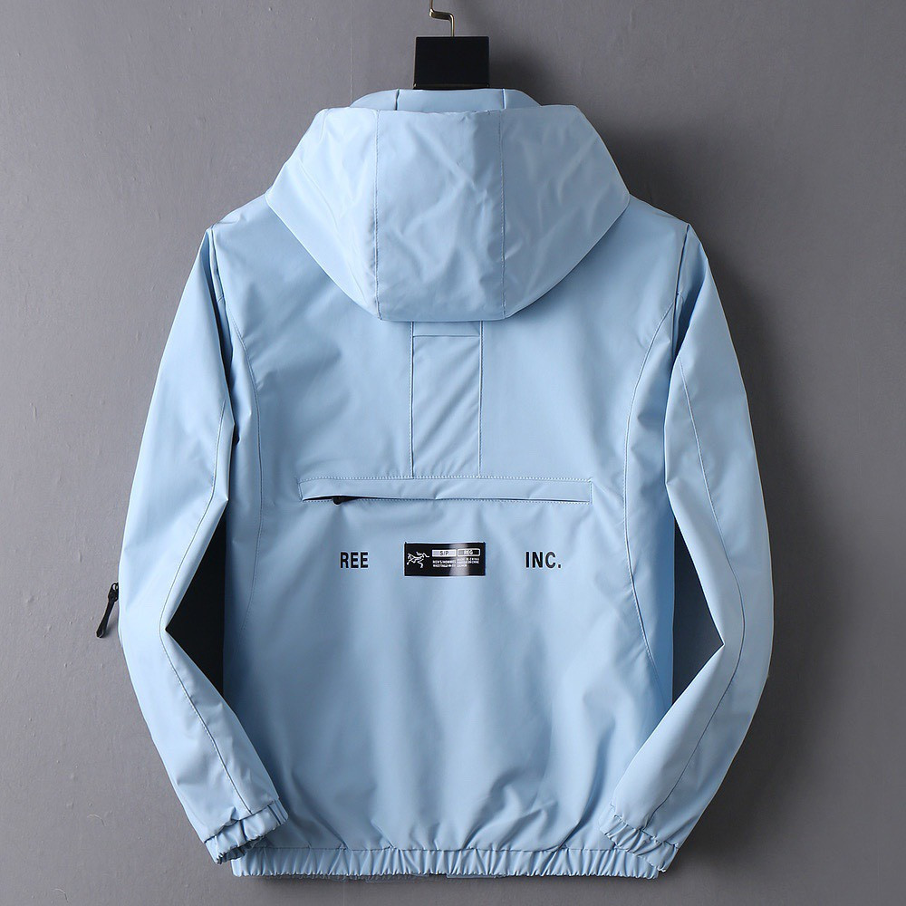 <p>Arc'teryx 新款男士夹克外套</p>