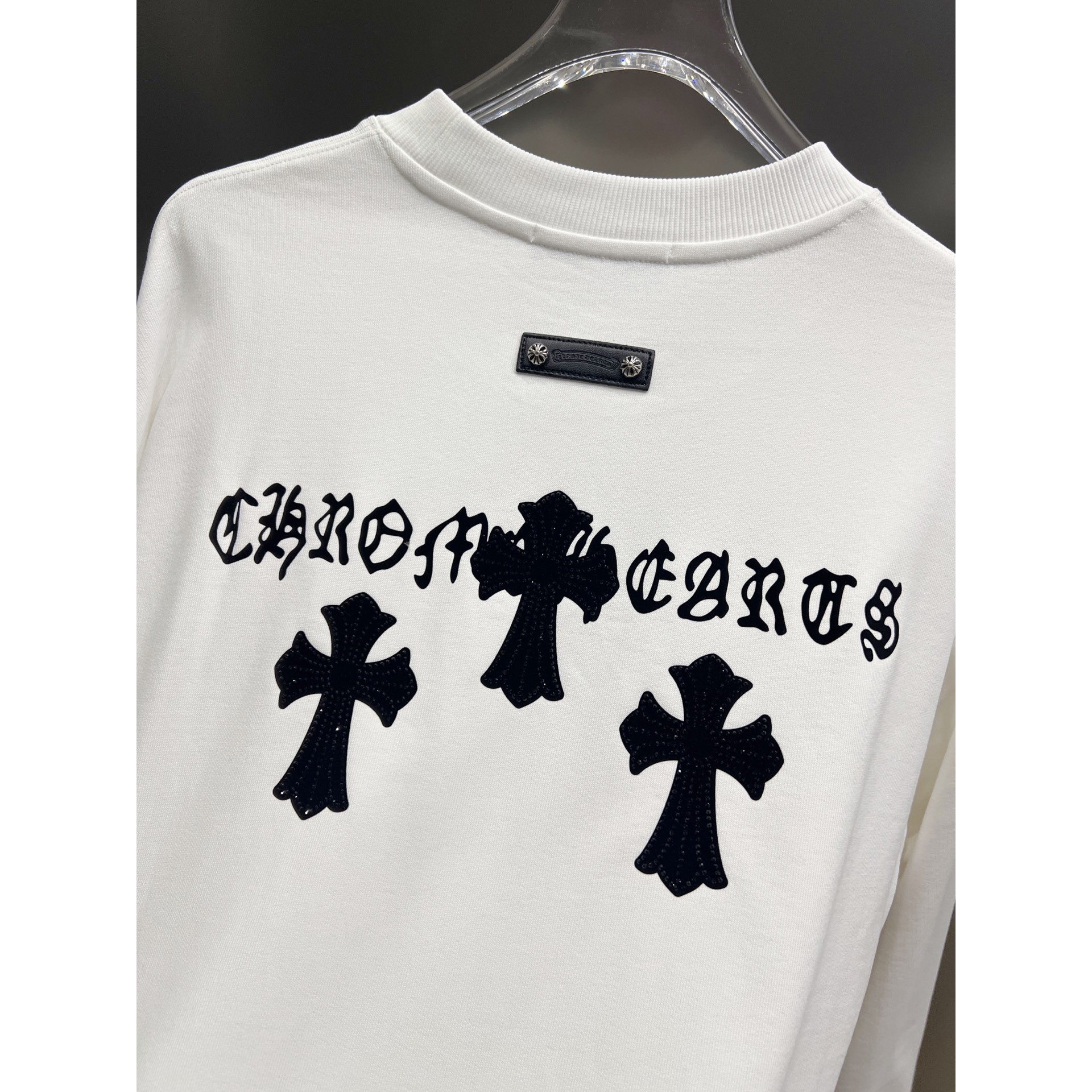 <p>CHROME HEARTS 圆领长袖卫衣(白)</p>