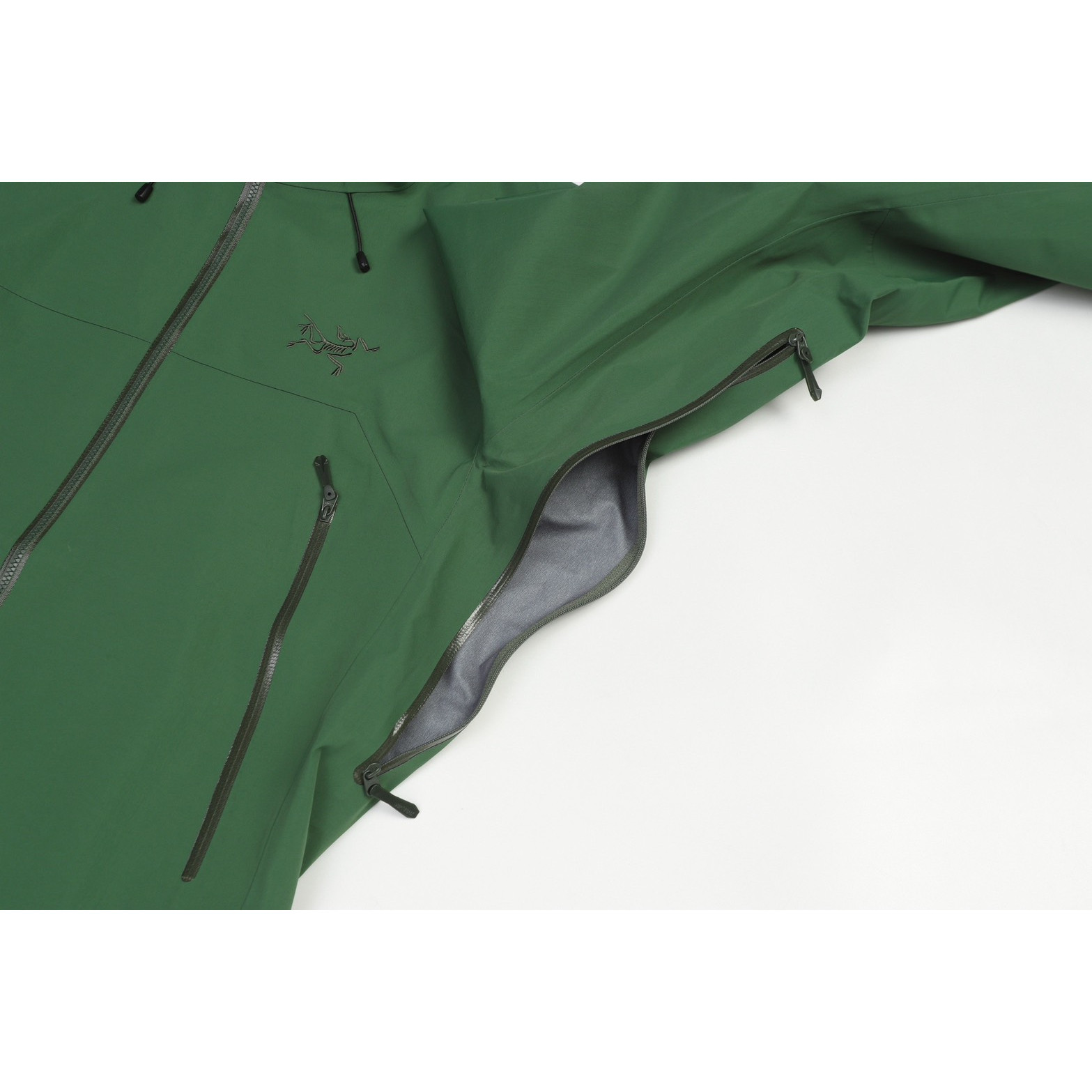 <p>Arc'teryx Bate SL 轻质透气连帽冲锋衣(綠)</p>