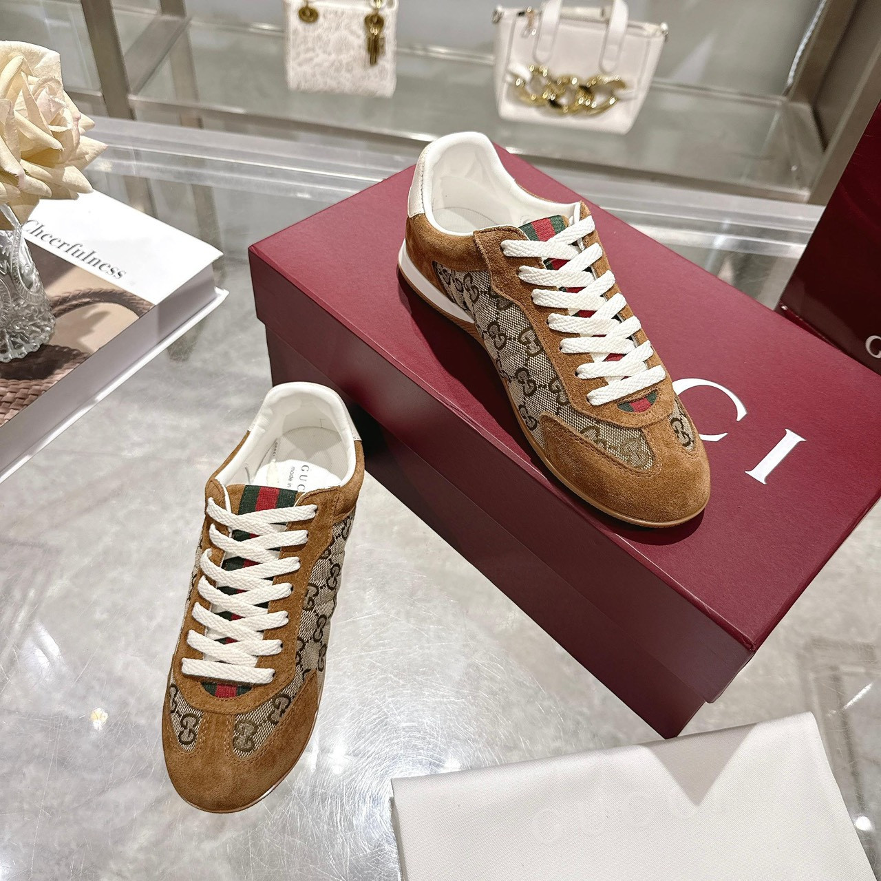 <p>GUCCI 德训鞋(男款-棕)</p>