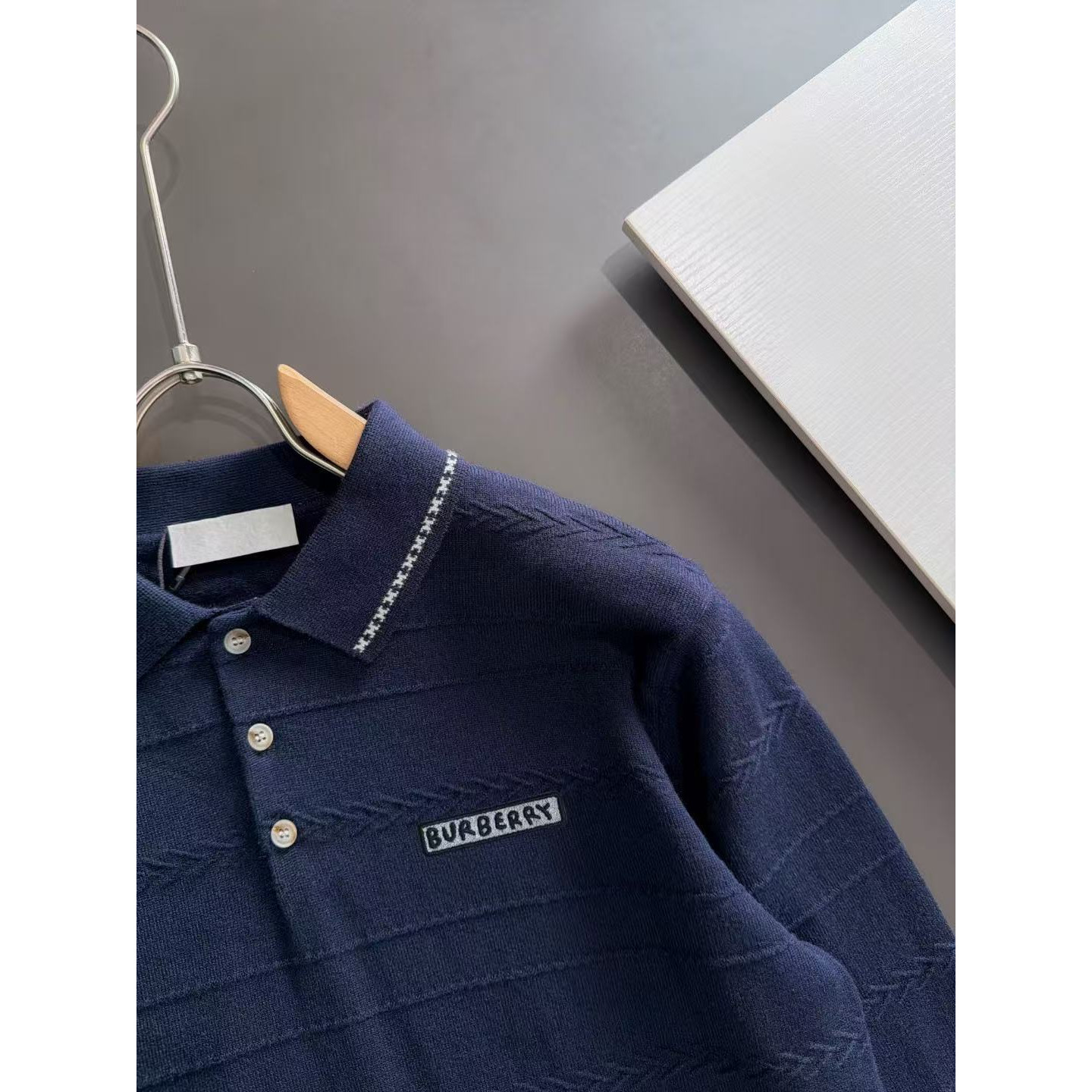 <p>BURBERRY 秋冬官网最新毛衣(藍)</p>
