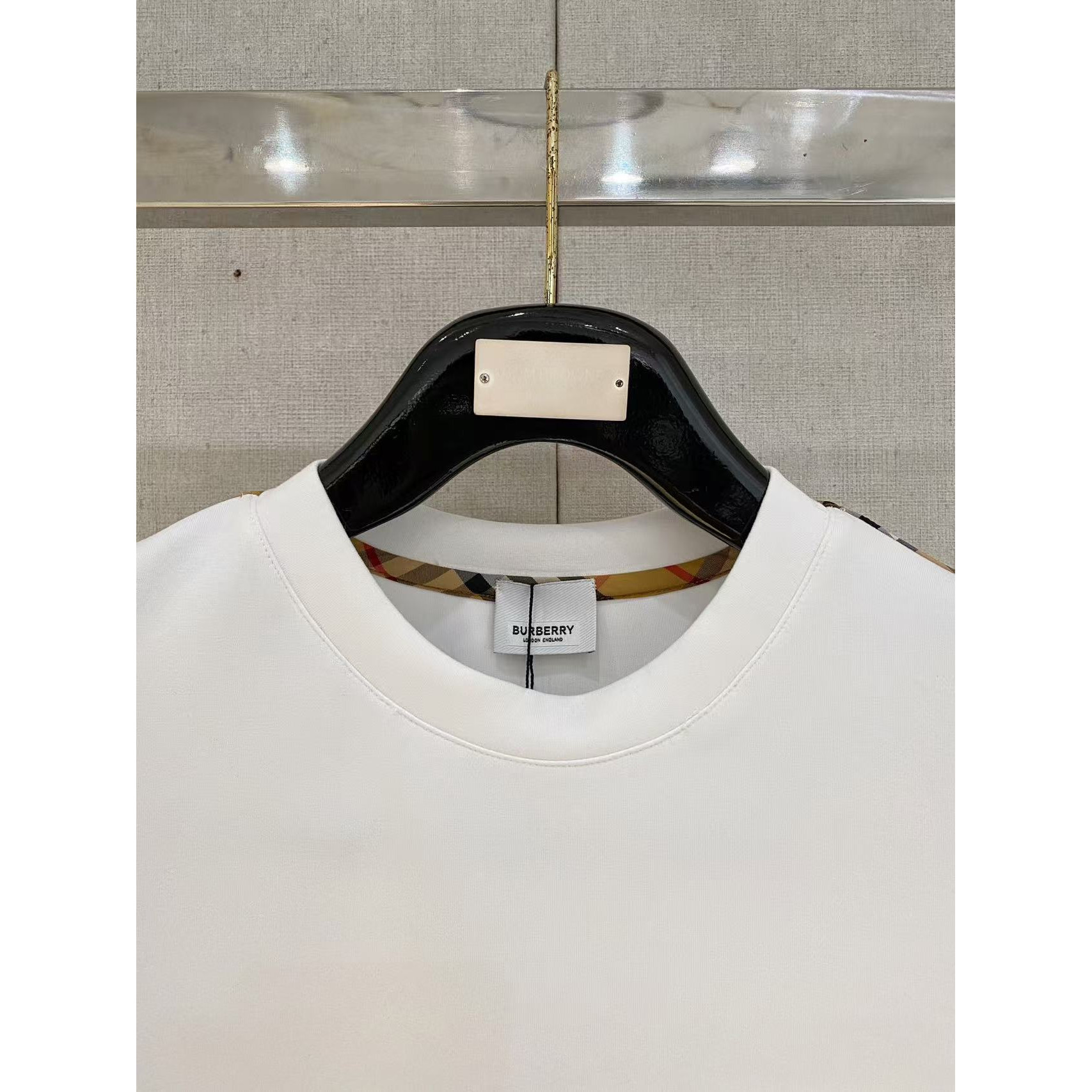 <p>BURBERRY 太空棉卫衣(白)</p>