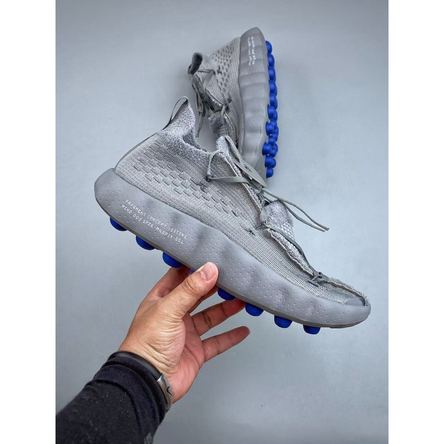 <p>Nike x Fragment Mind 002 足底按摩鞋(灰)</p>