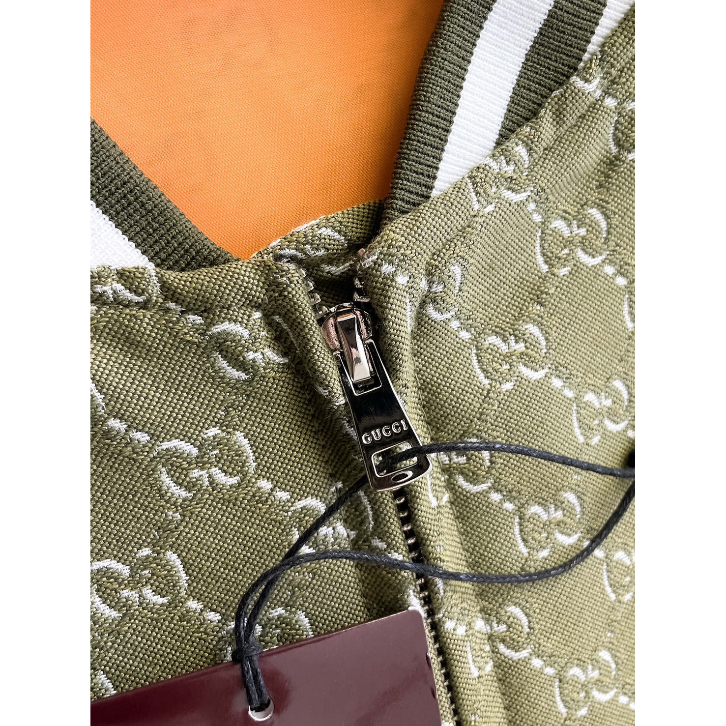<p>GUCCI&nbsp;男士夹克外套(綠)</p>