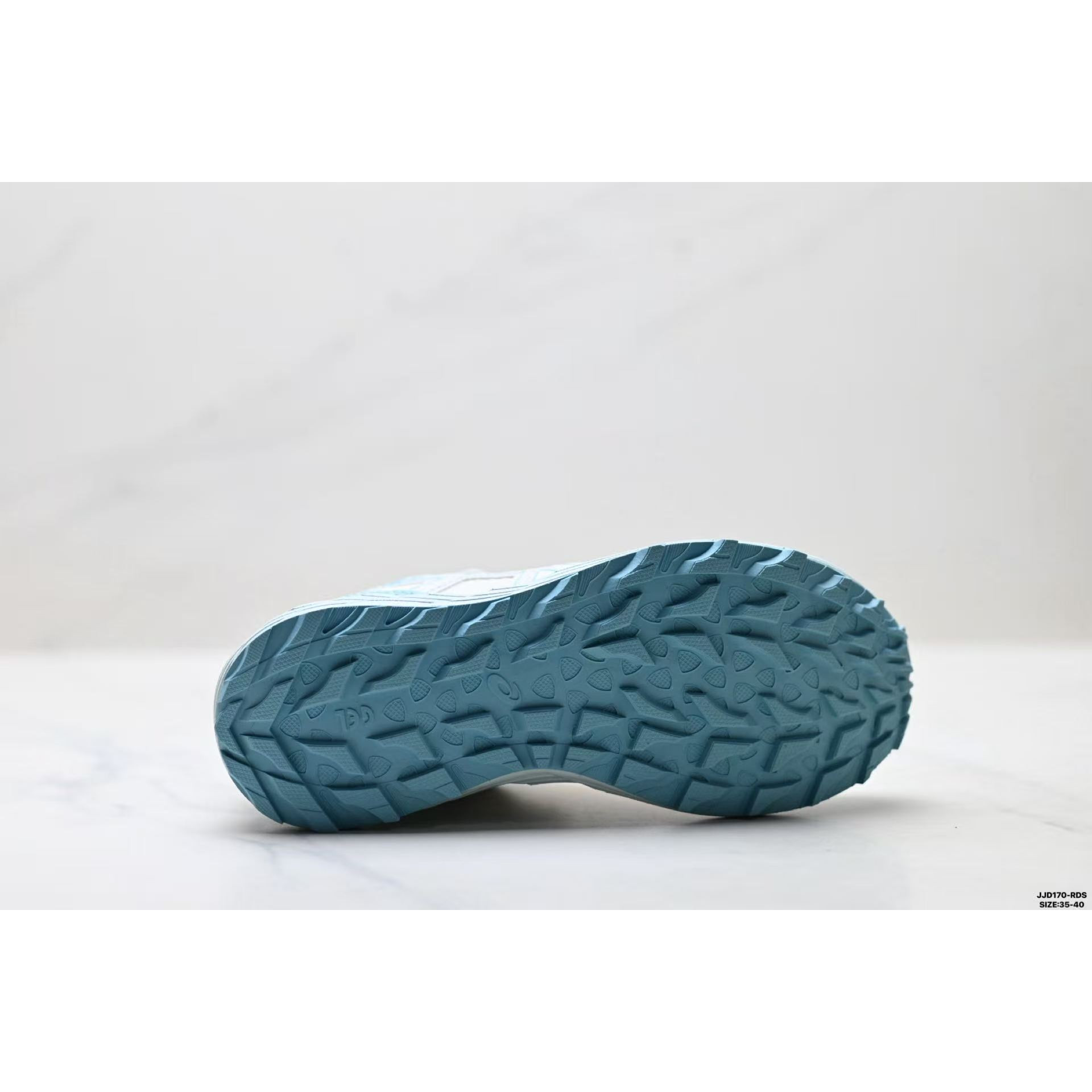 <p>Asics GEL-SONOMA 耐磨透气低帮休闲鞋(藍)&nbsp;</p>