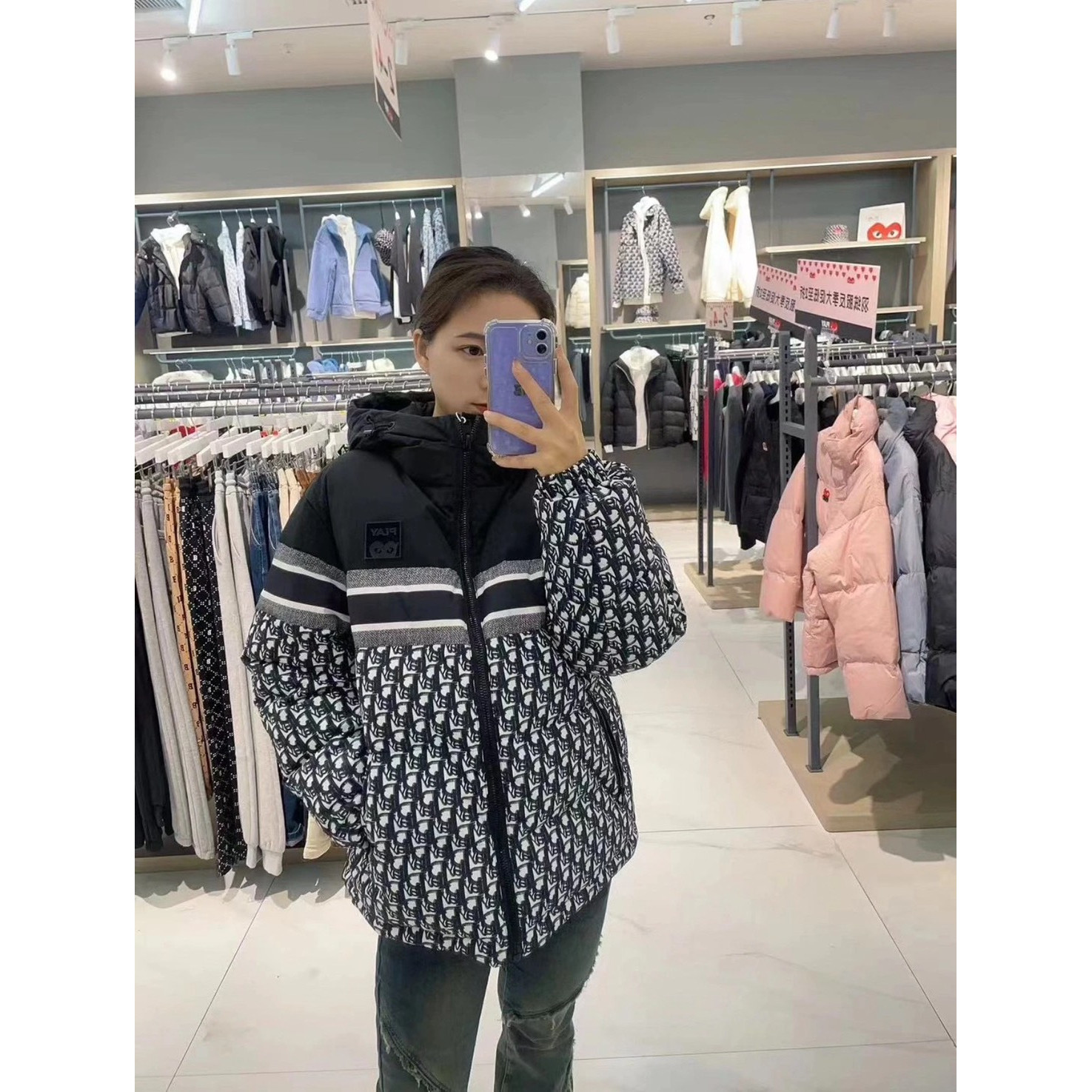 <p>Dior 双面穿羽绒棉服外套</p>