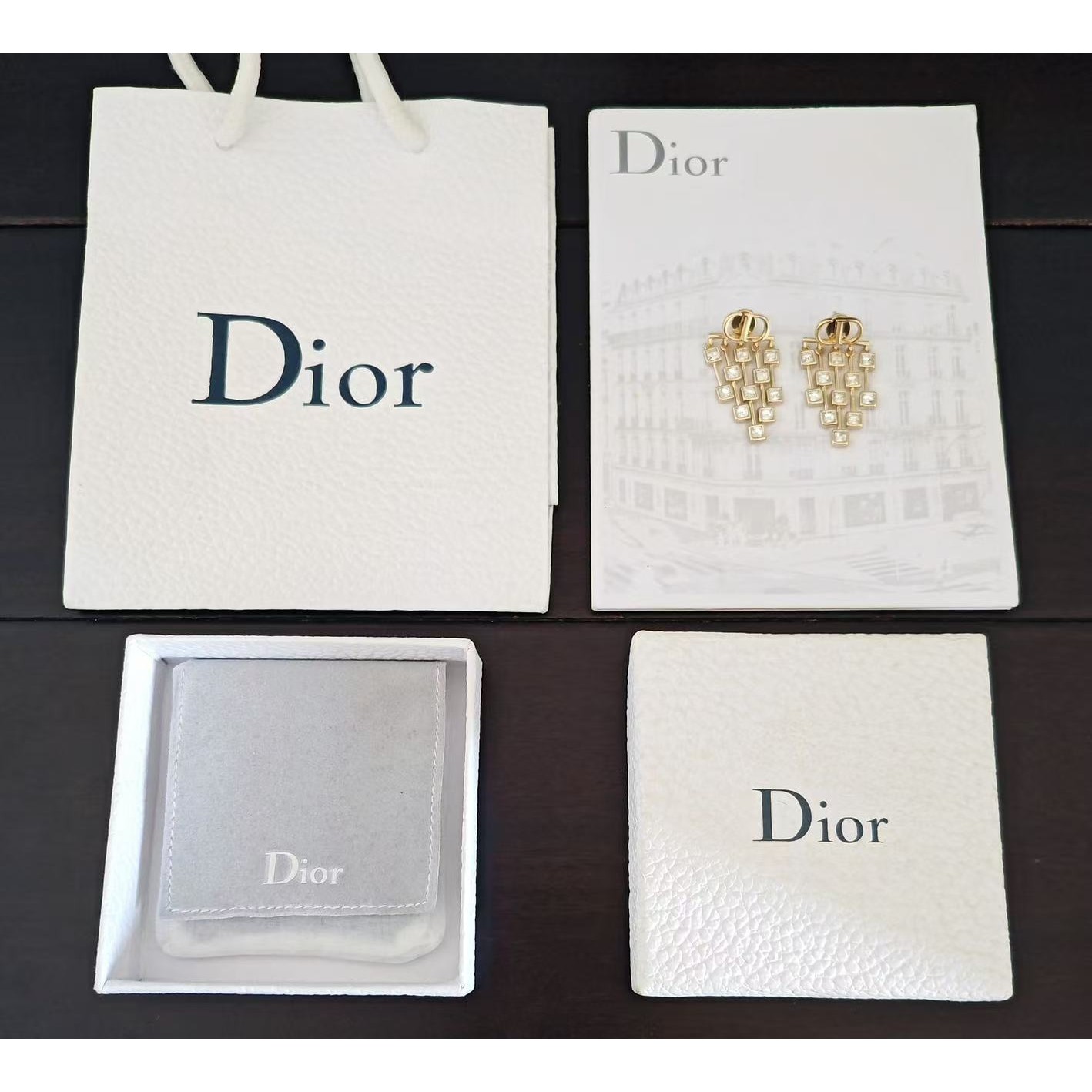 <p>DIOR&nbsp;cd爪链方钻流苏</p>