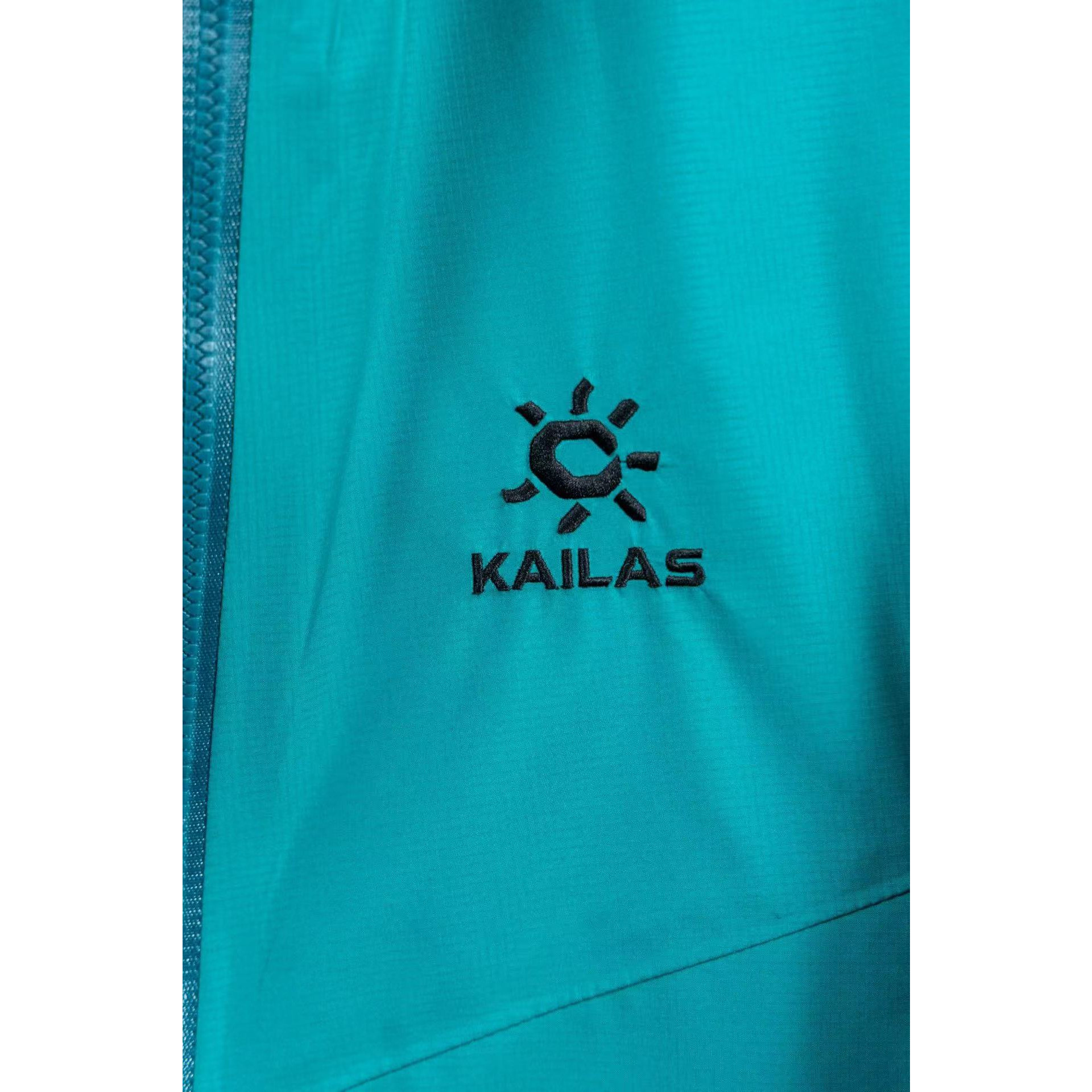 <p>KAILAS 双开拉链轻薄冲锋衣(翡翠绿)</p>