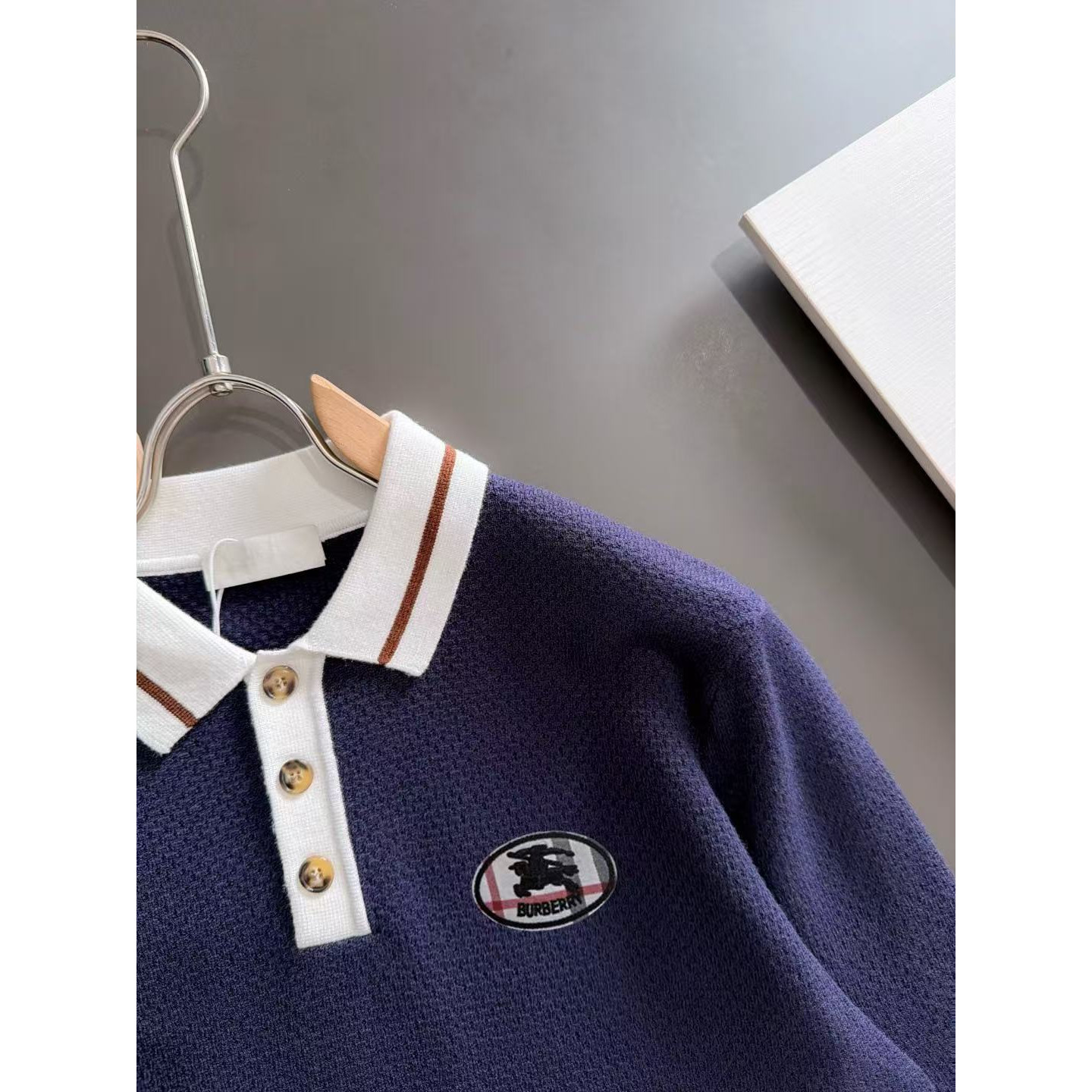 <p>BURBERRY 秋冬官网最新毛衣(藍)</p>