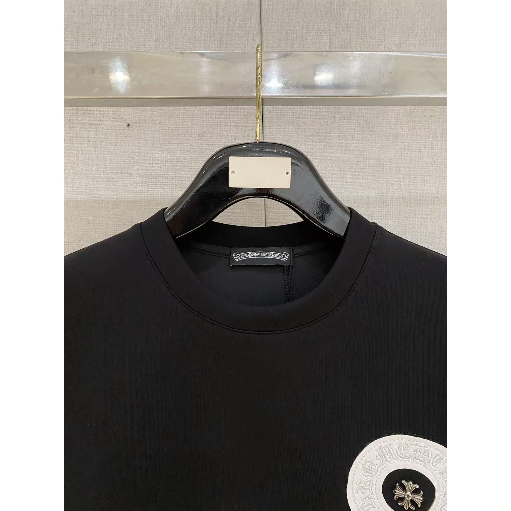 <p>CHROME HEARTS 太空棉卫衣(黑)</p>