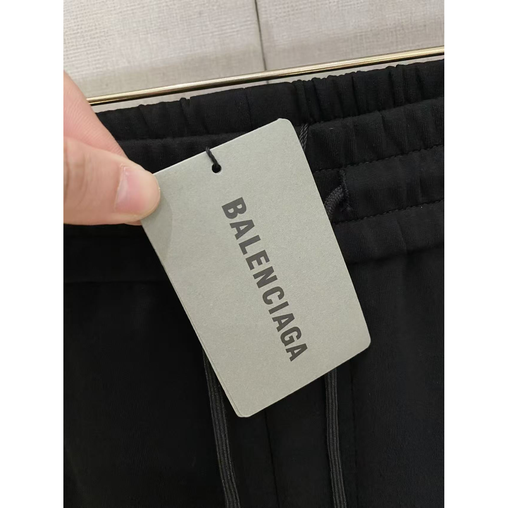 <p>Balenciaga 男士长裤(782444)</p>