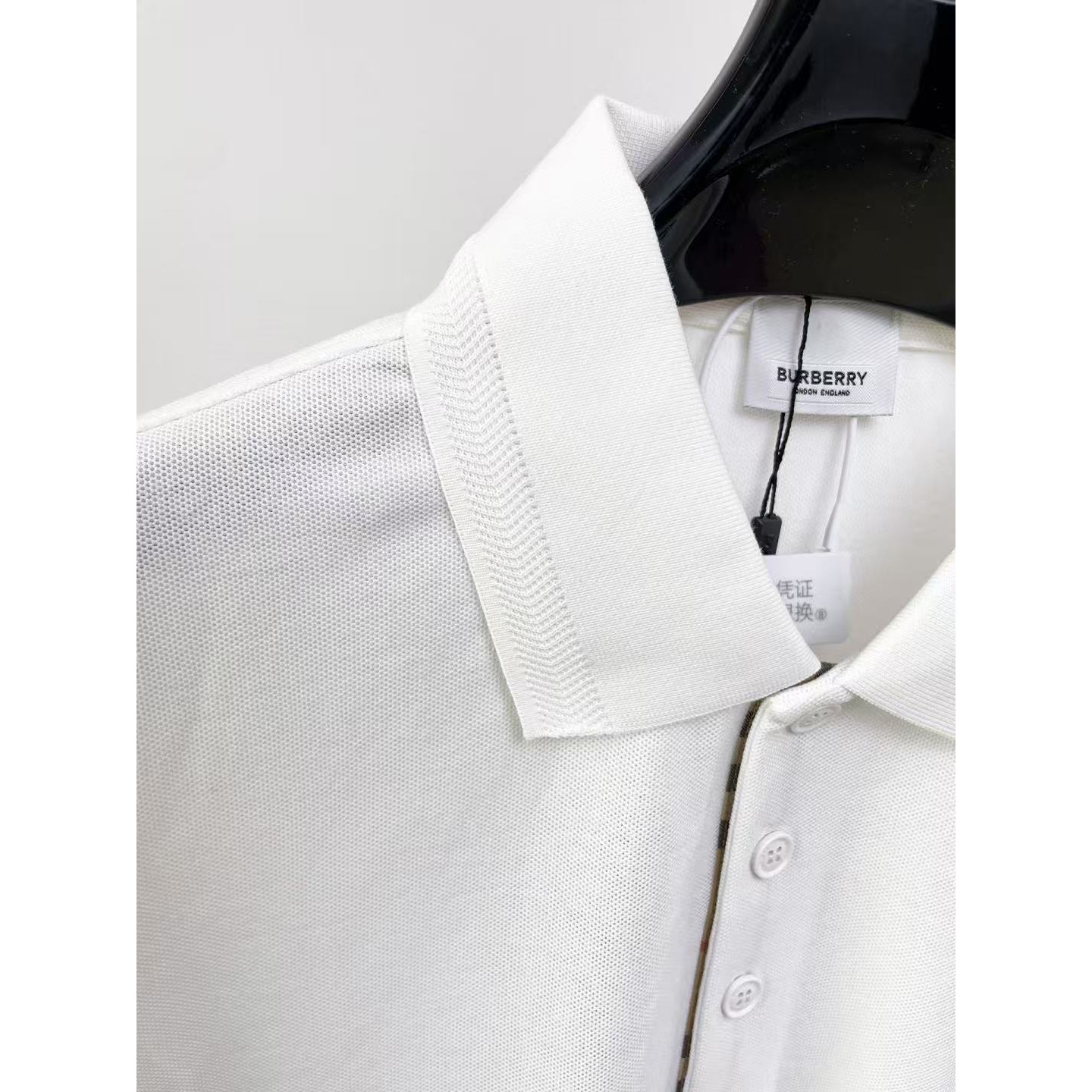 <p>BURBERRY 长袖Polo衫(白)</p>