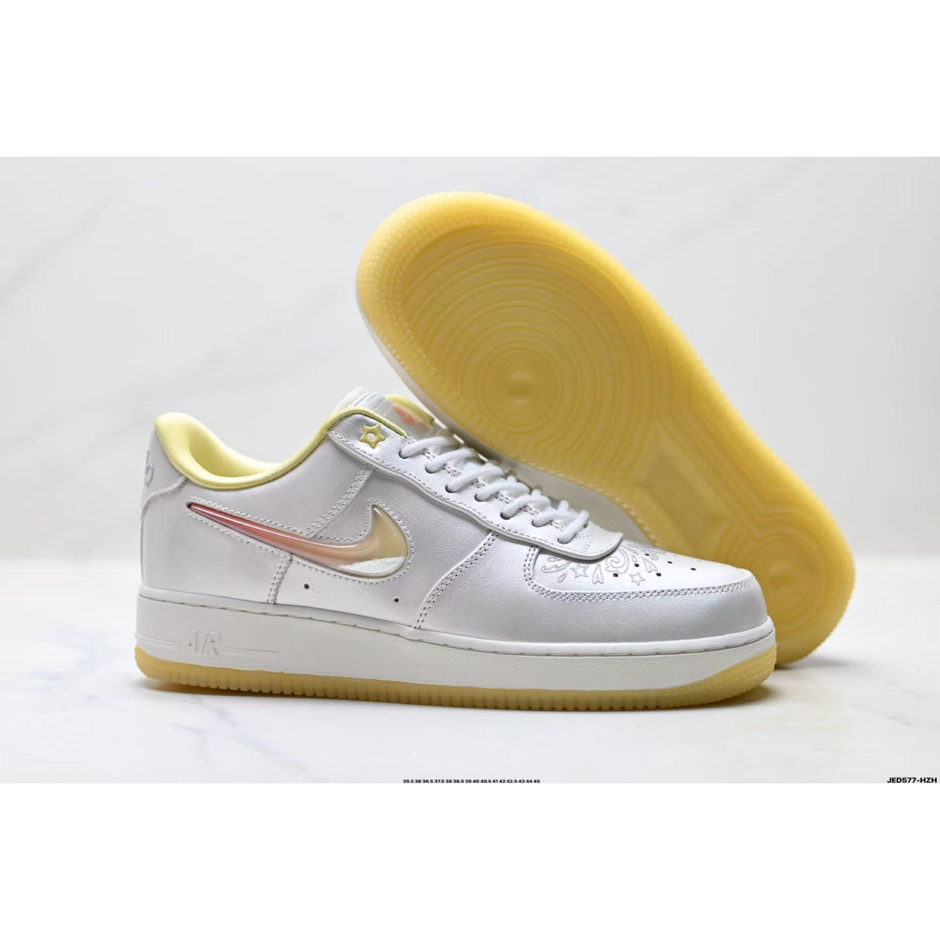 <p>Nike AIR FORCE 1&rsquo;07空军一号低帮百搭休闲运动板鞋</p>