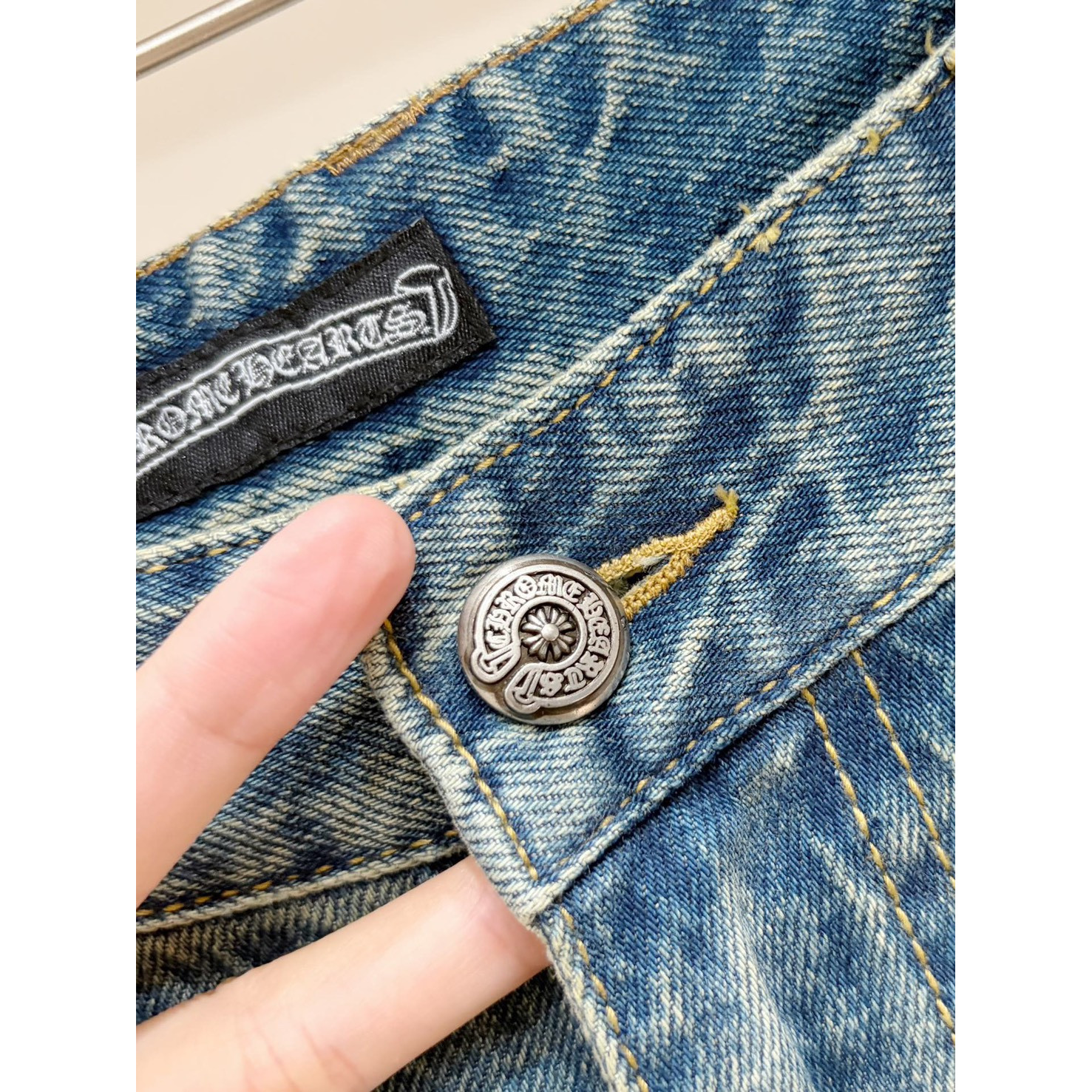 <p>CHROME HEARTS 新款牛仔裤</p>