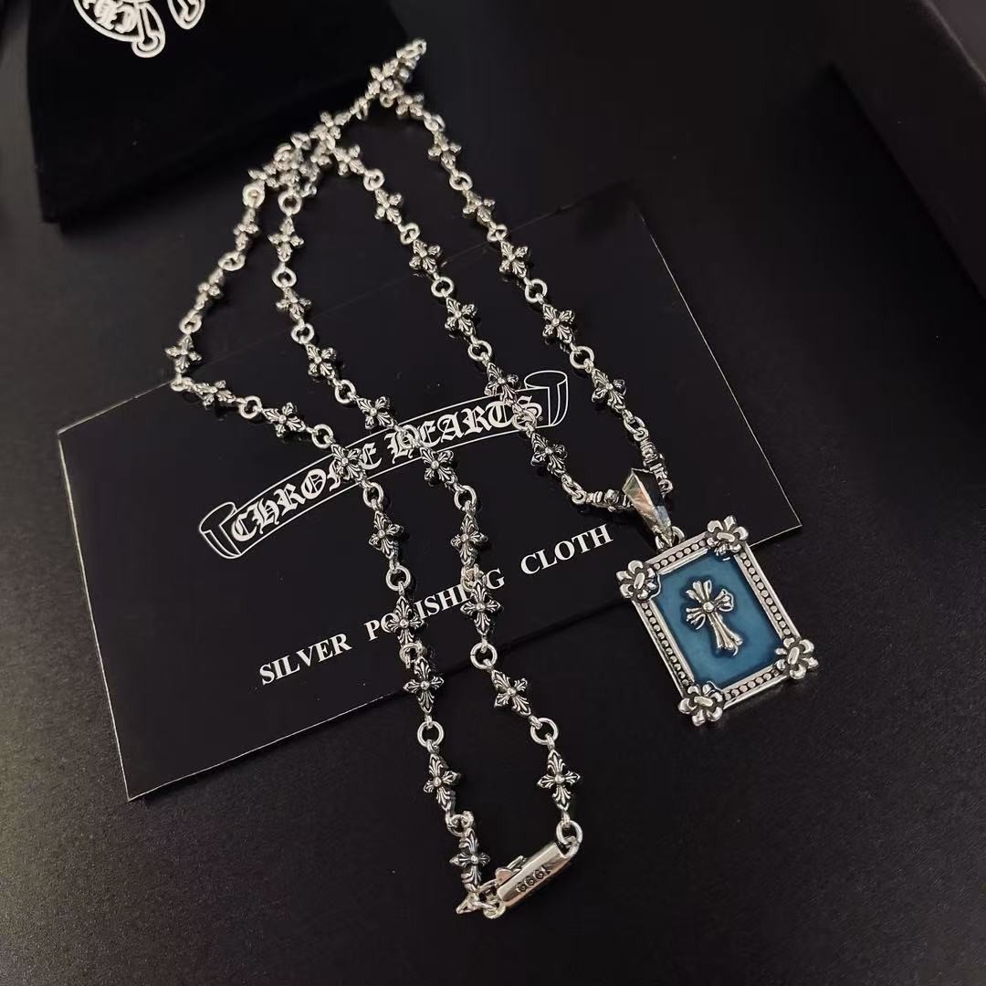 <p>CHROME HEARTS&nbsp;项链</p>