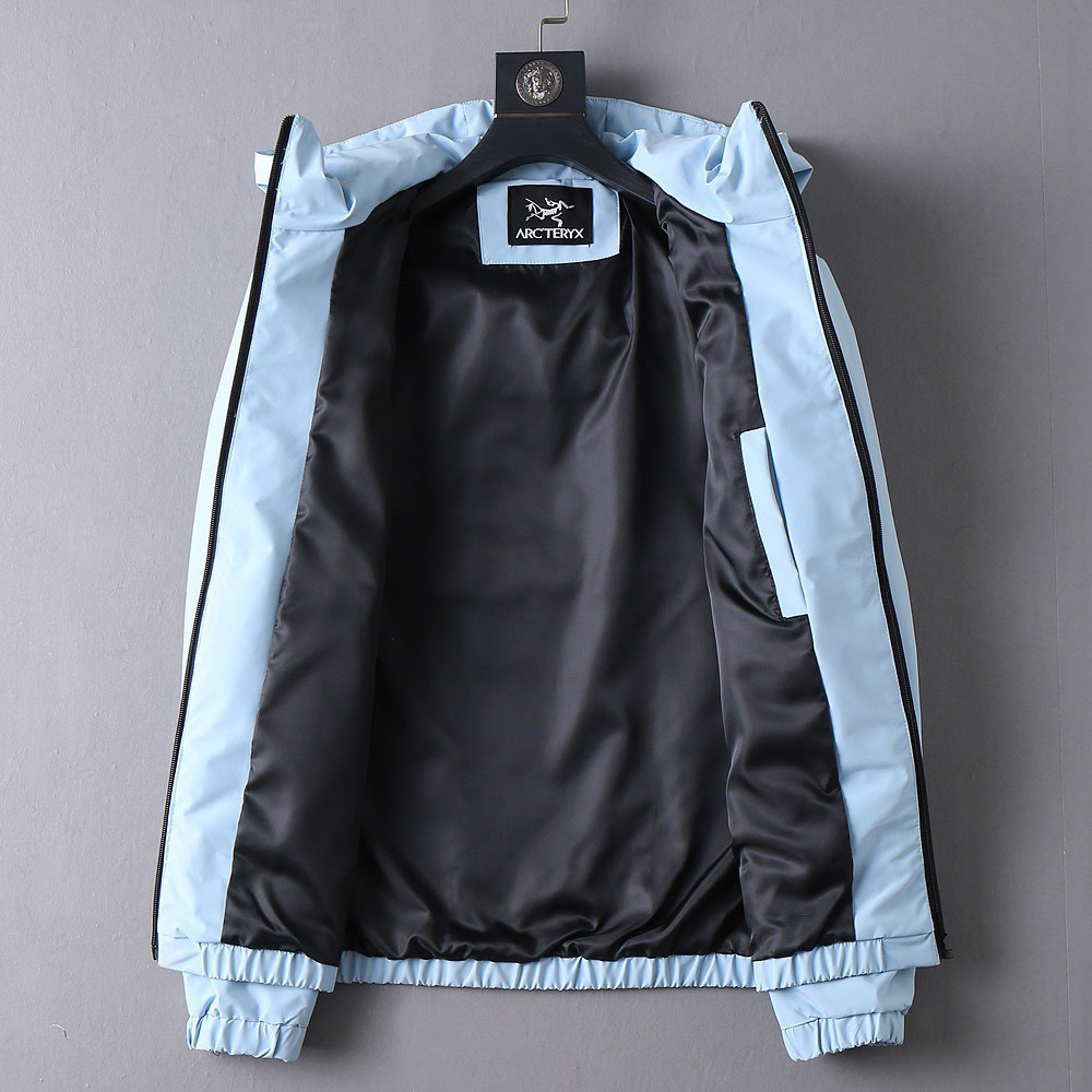 <p>Arc'teryx 新款男士夹克外套</p>